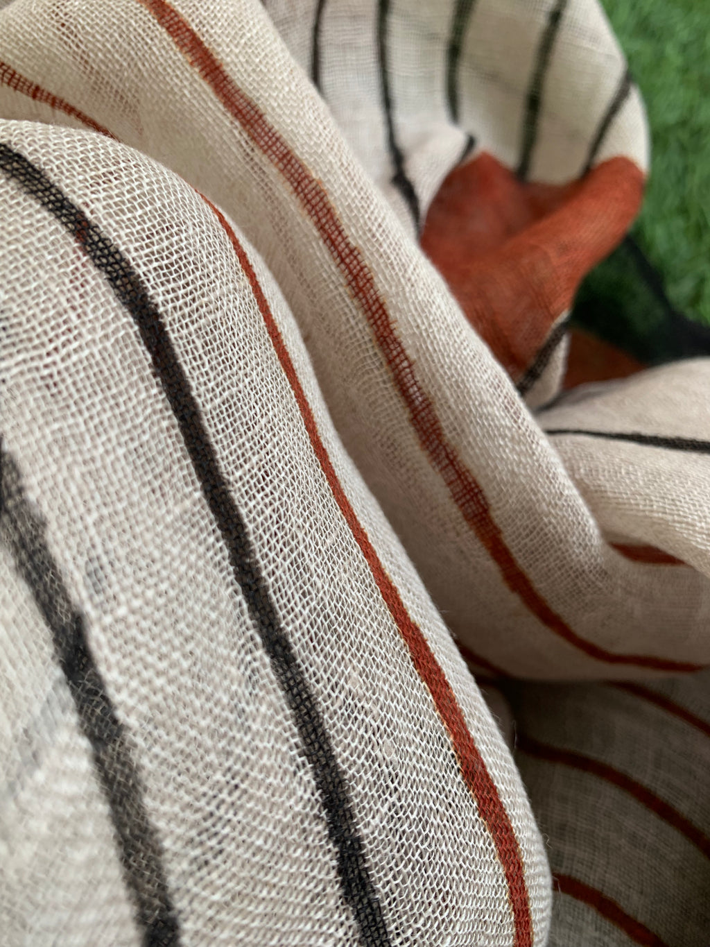 Handcrafted Linen Kurta Dupatta Set