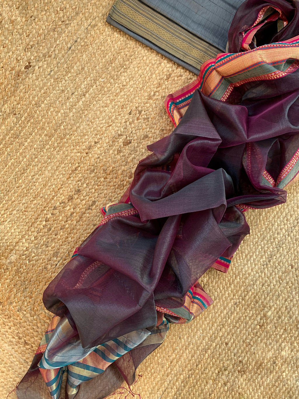 Handwoven Maheshwari Kurta dupatta set