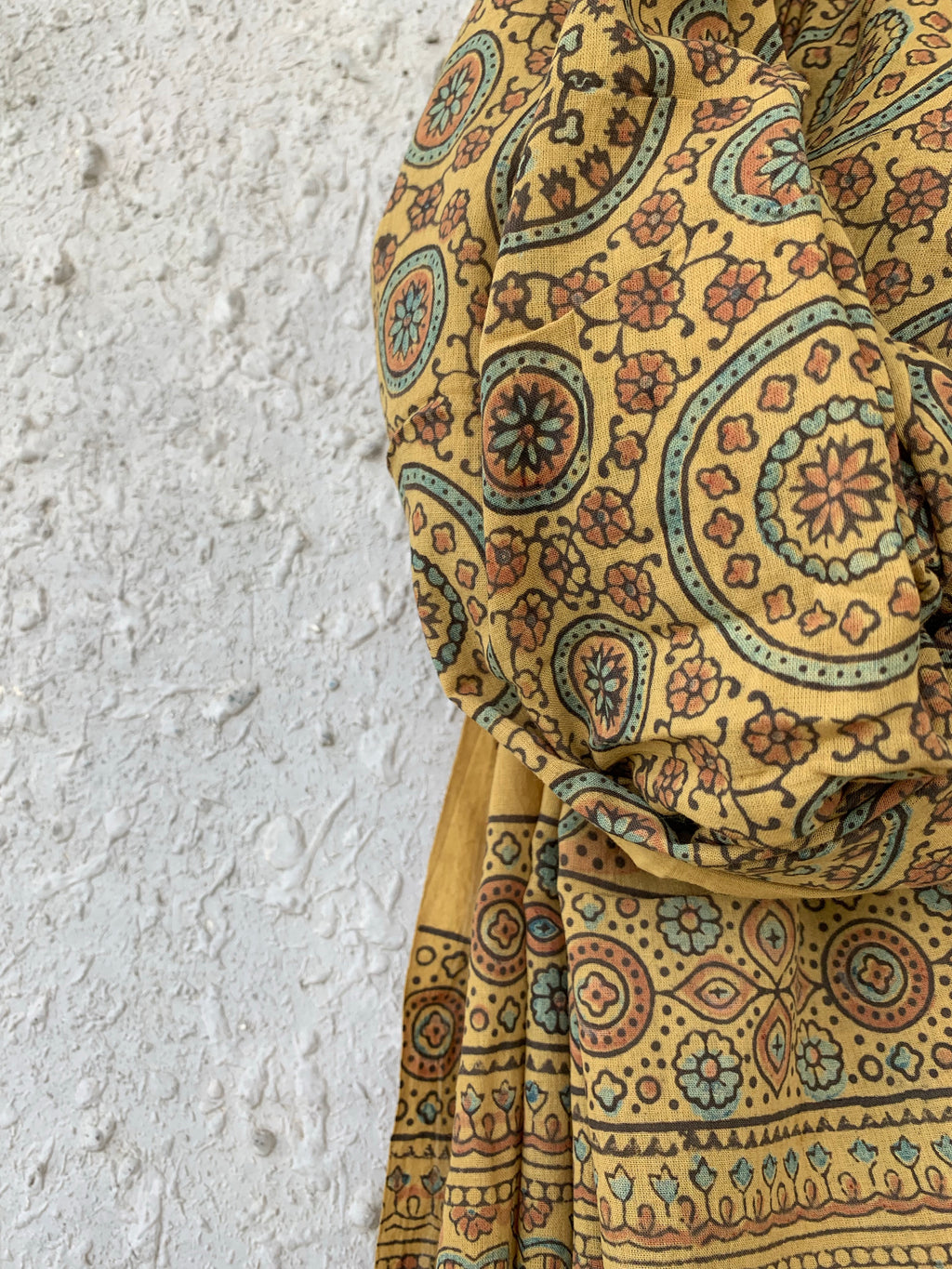 Handblock Ajrakh Dupatta