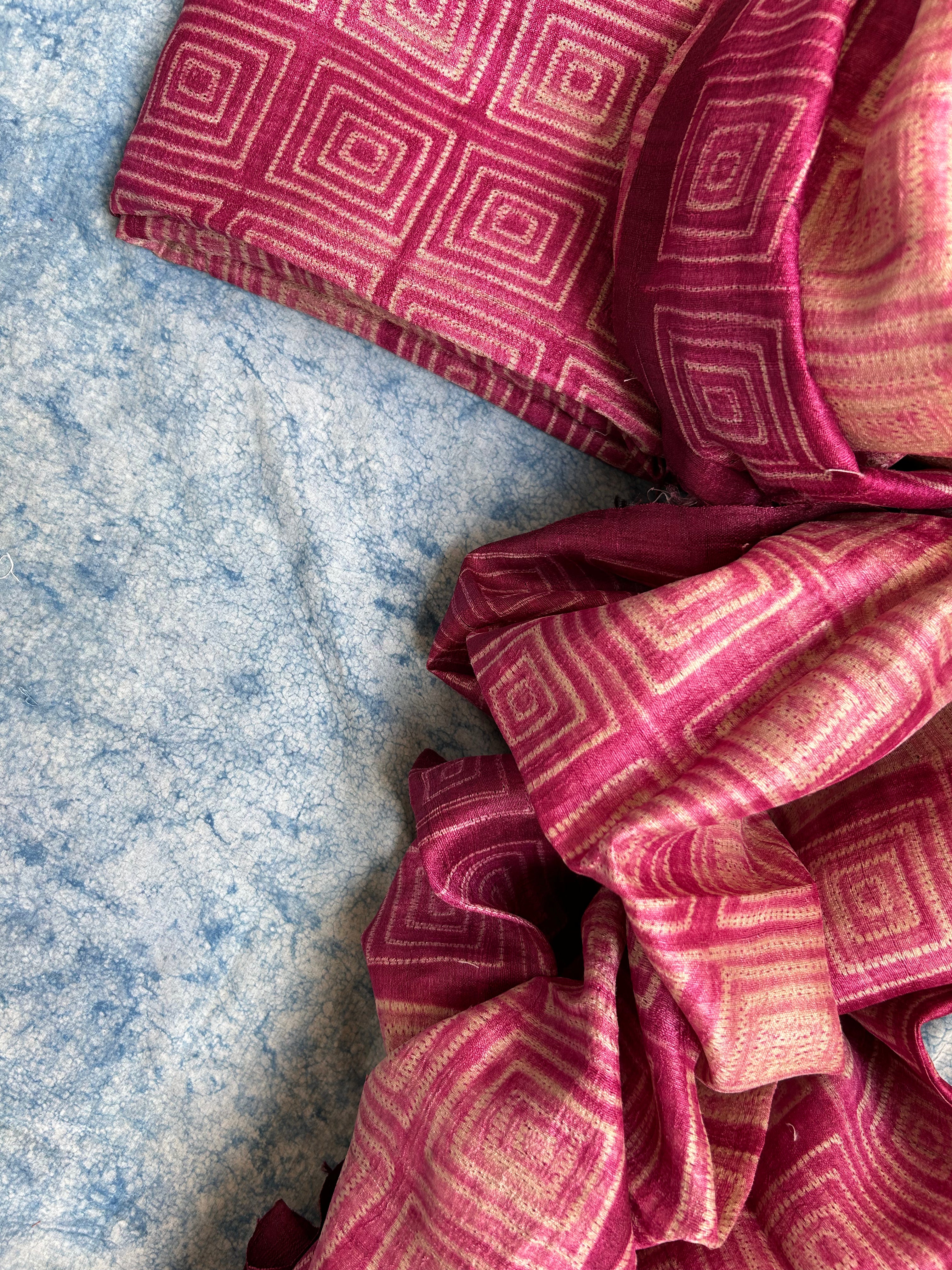 Handwoven & Handmade Tussar Shibori Kurta Dupatta Set
