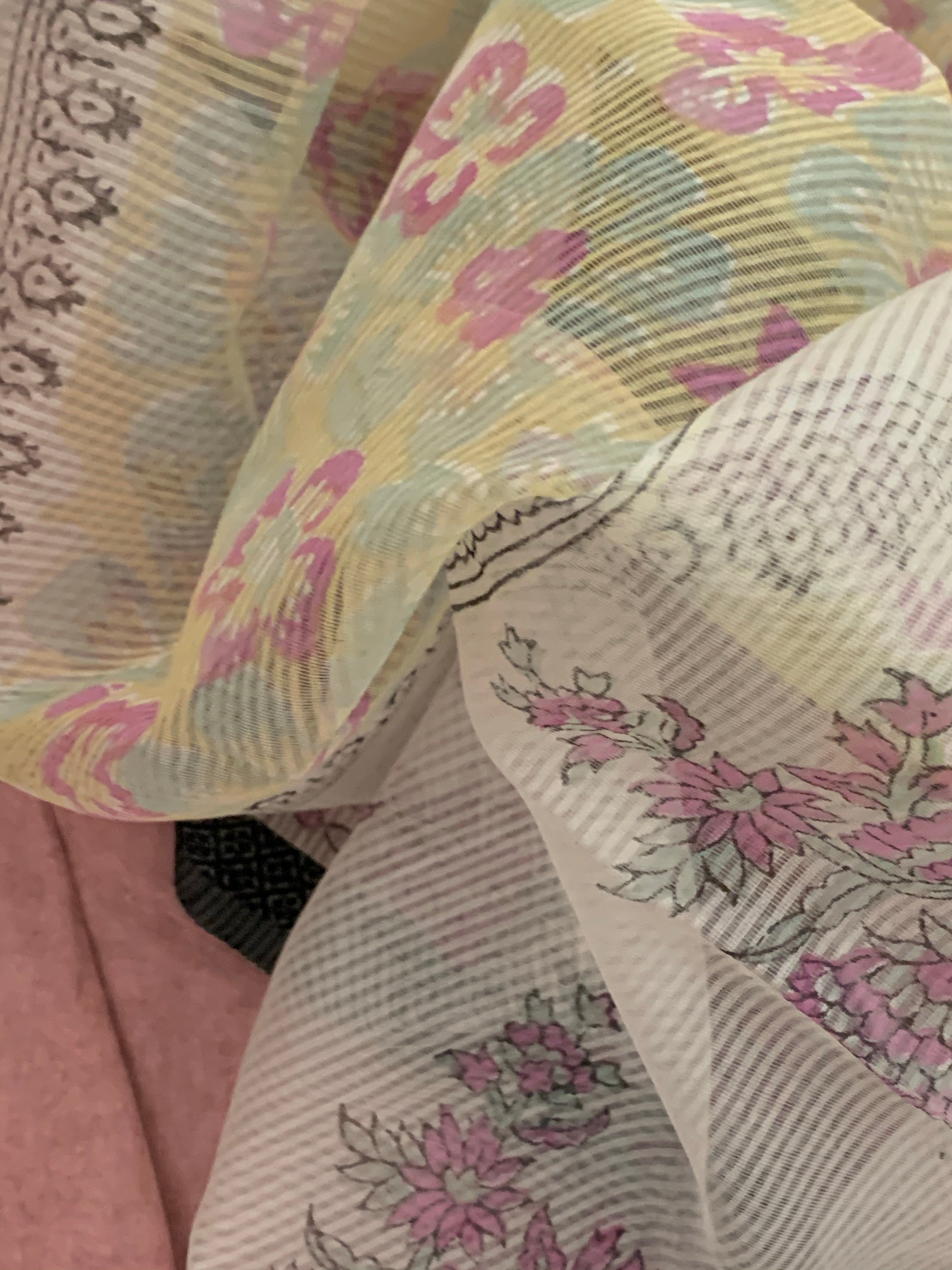 Handwoven Maheshwari Kurta dupatta set