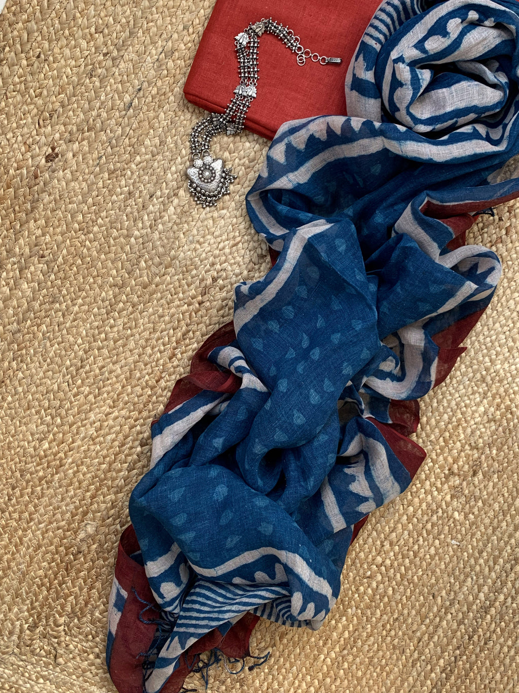Handcrafted Linen Kurta Dupatta Set