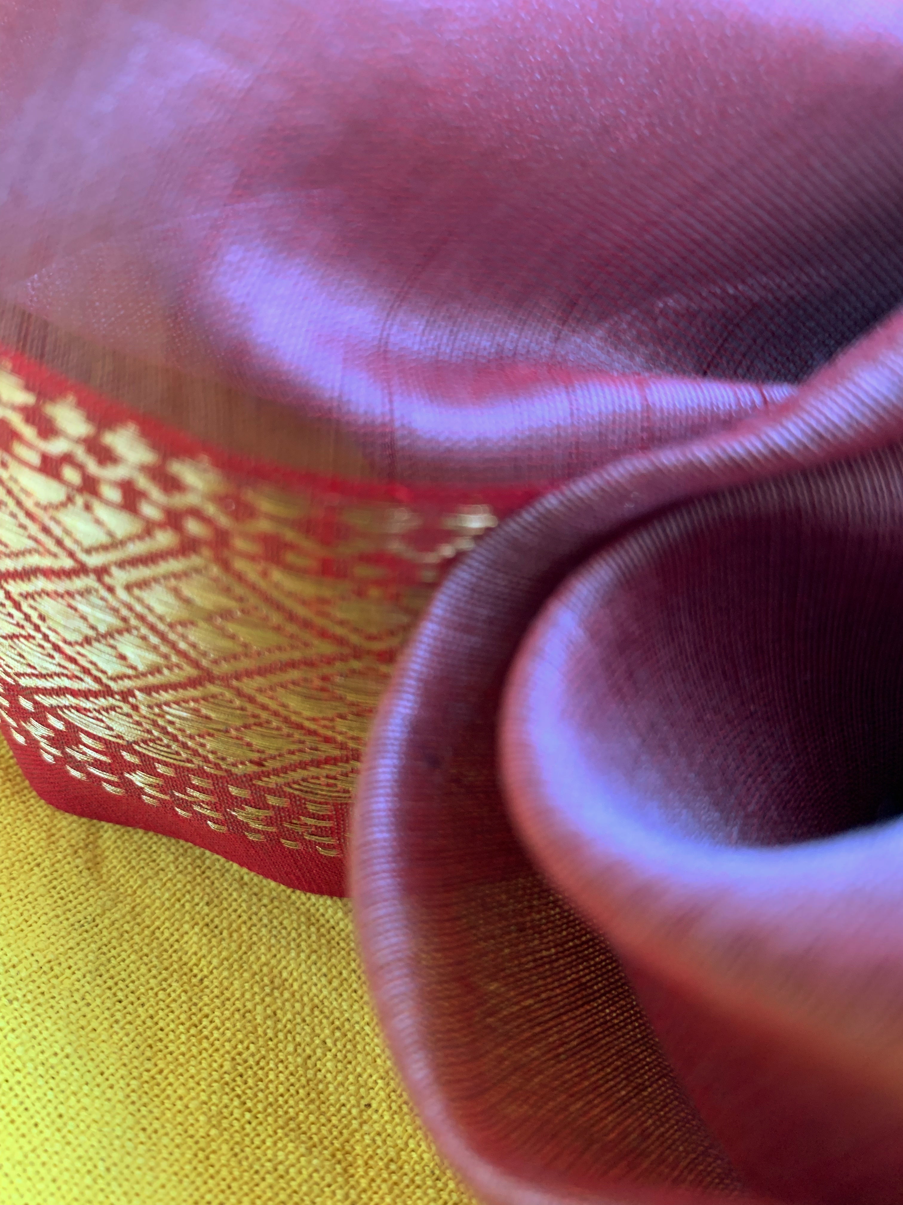 Handwoven Maheshwari Kurta dupatta set