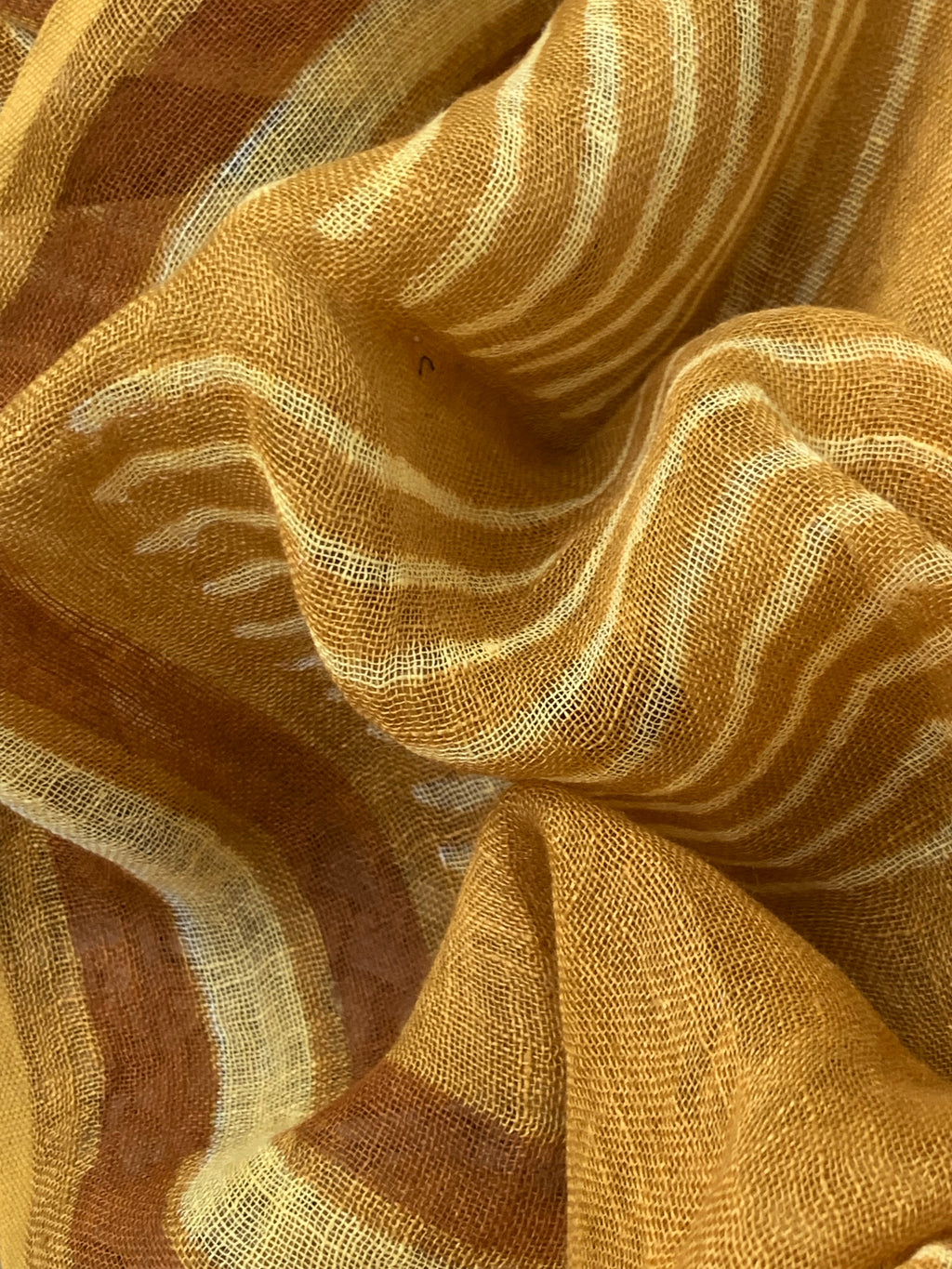 Handcrafted Linen Kurta Dupatta Set