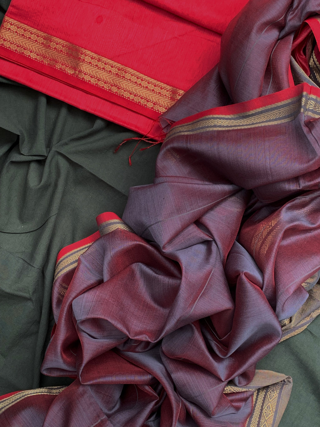 Handwoven Maheshwari Kurta dupatta set
