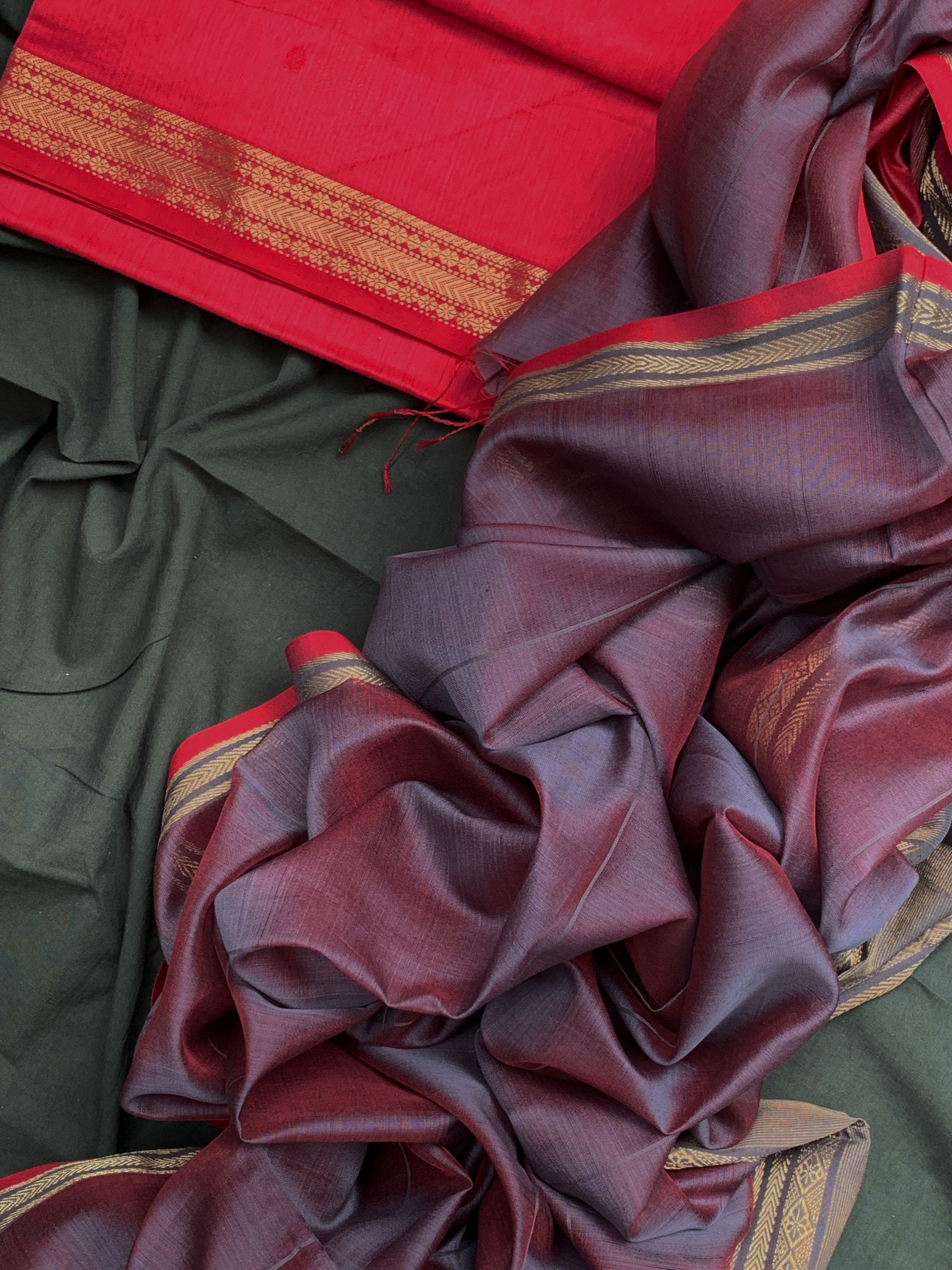 Handwoven Maheshwari Kurta dupatta set