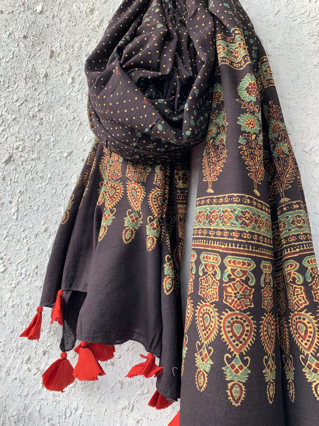 Handblock Ajrakh Dupatta