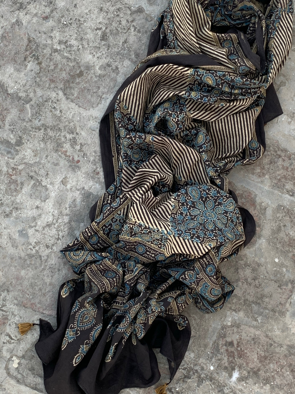 Handblock Ajrakh Dupatta