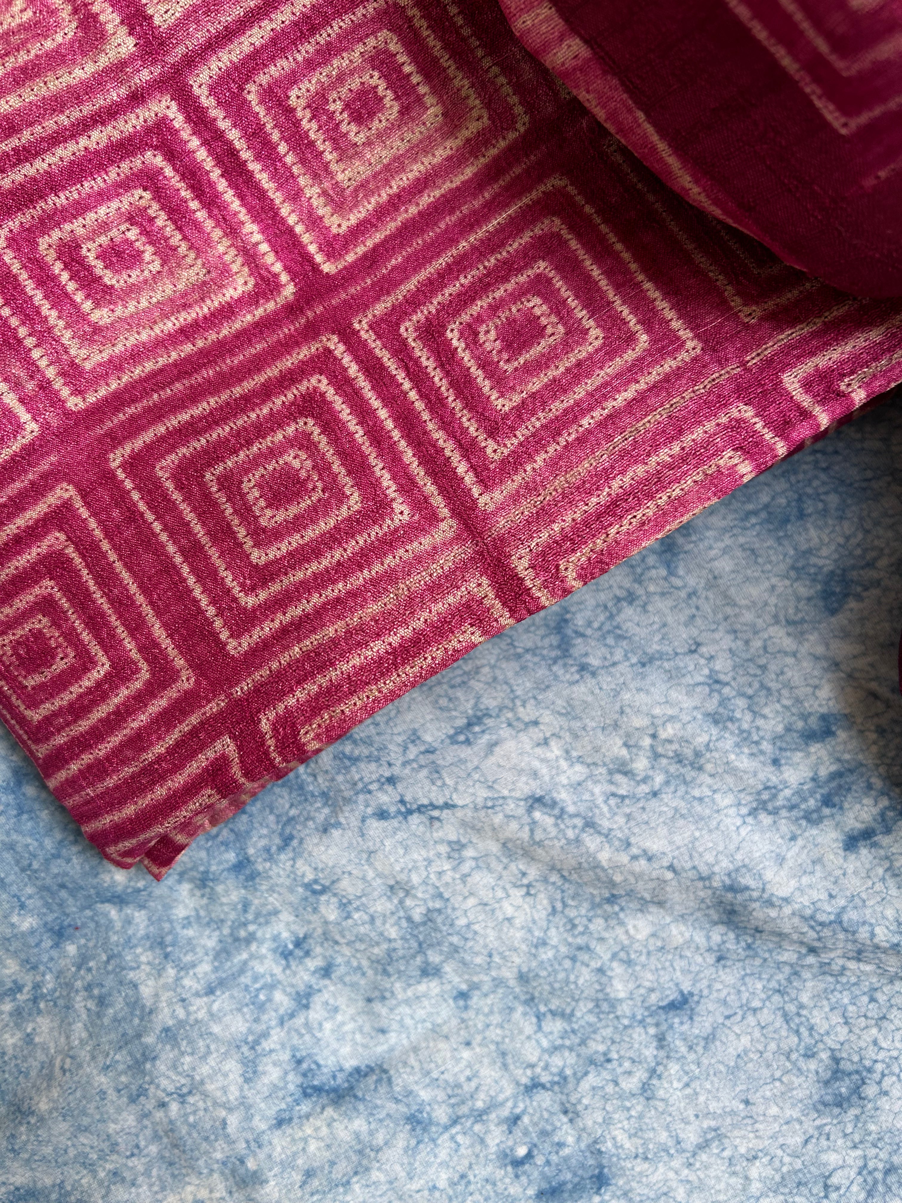 Handwoven & Handmade Tussar Shibori Kurta Dupatta Set