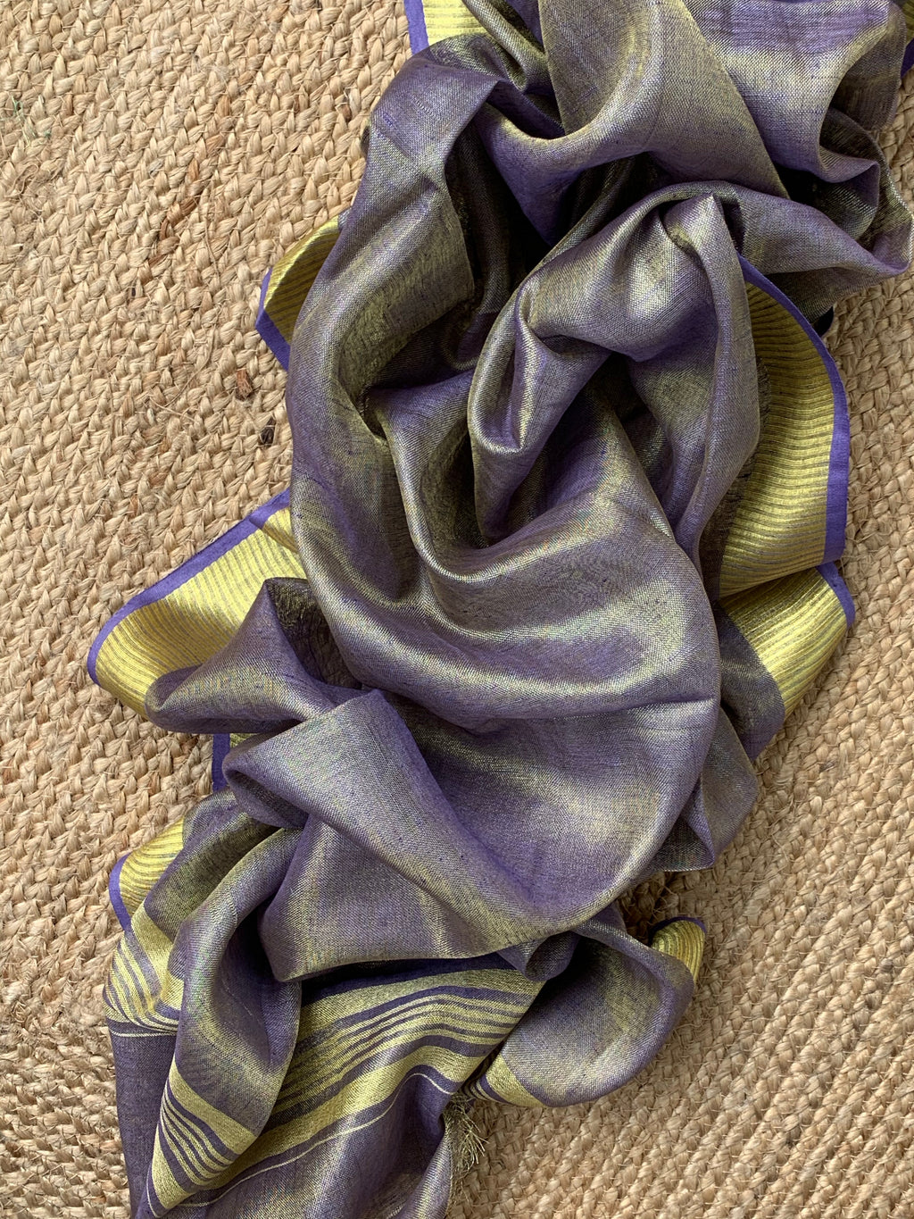 Handcrafted Linen Kurta Dupatta Set - Lavender