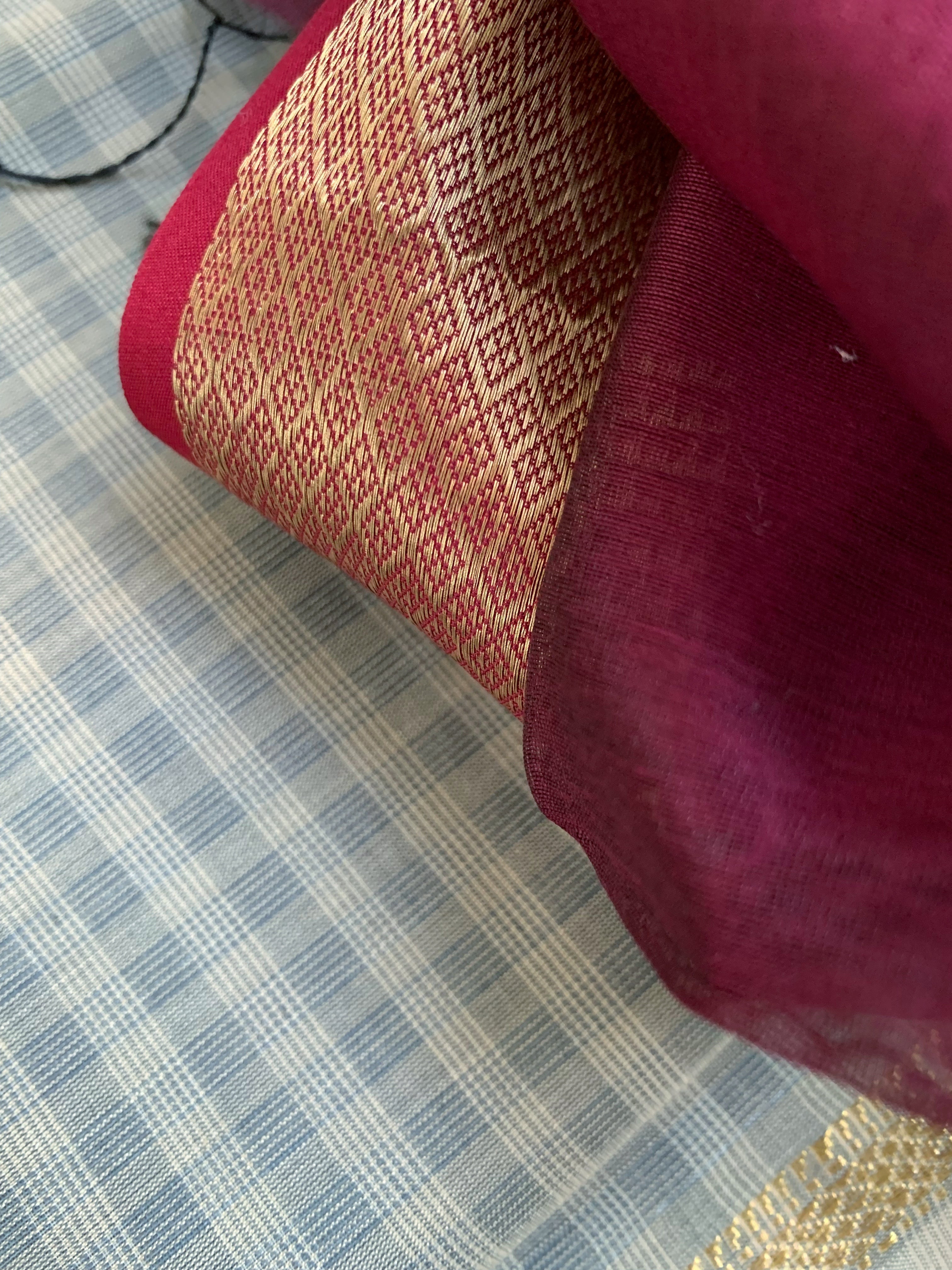 Handwoven Maheshwari Kurta dupatta set