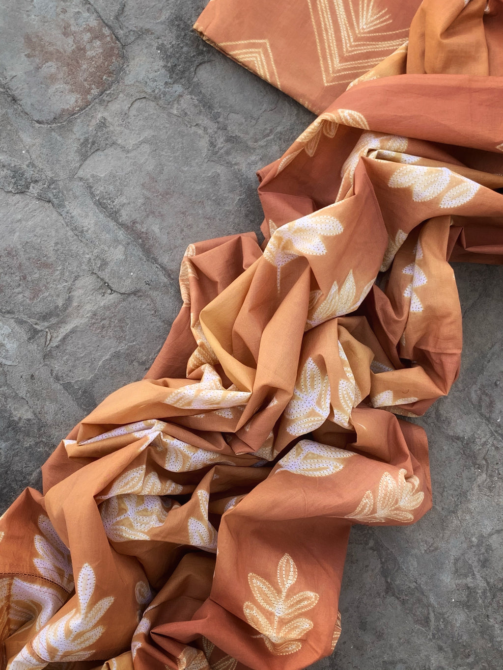 Handcrafted Shibori Kurta Dupatta Set