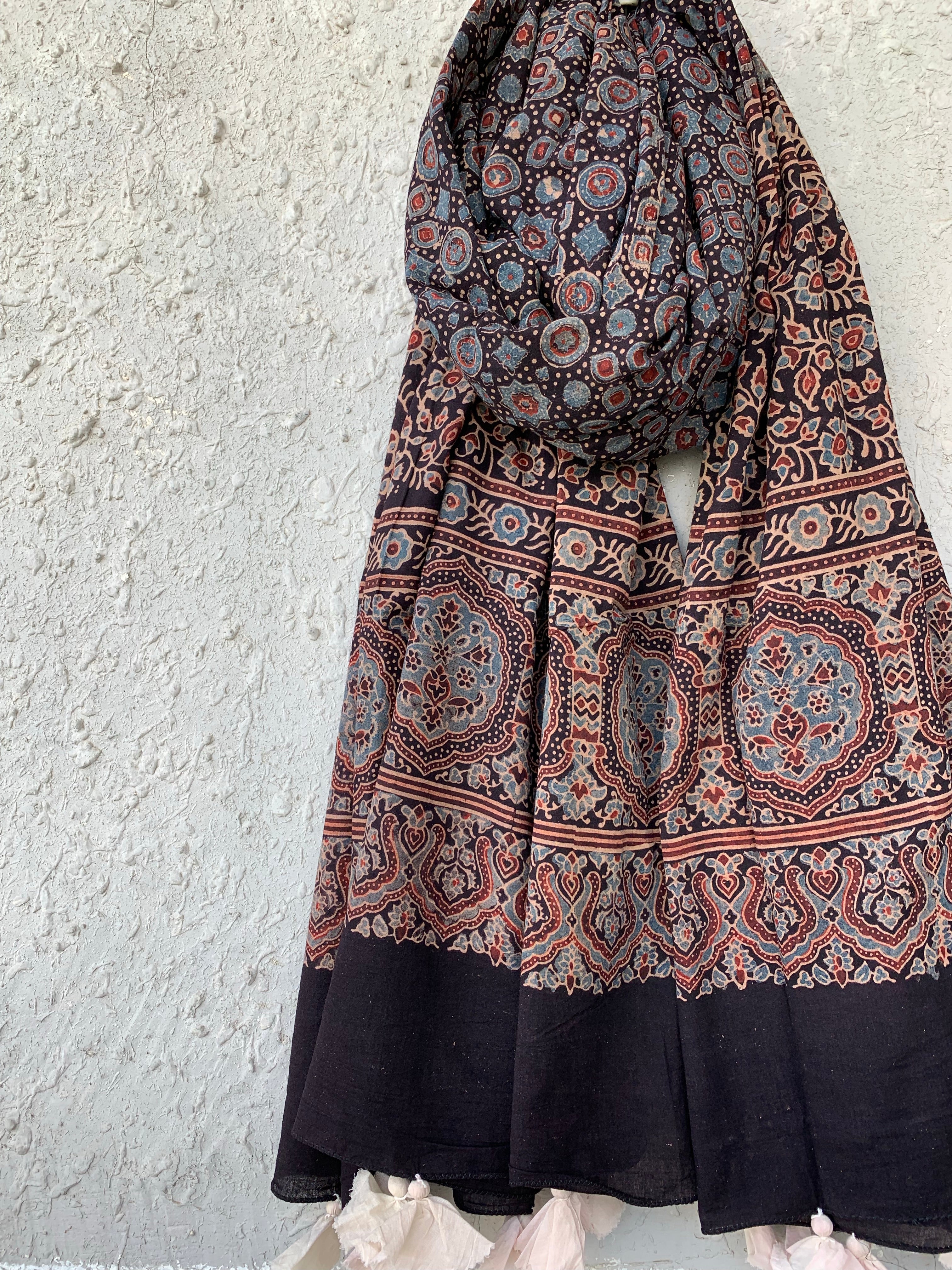 Handblock Ajrakh Dupatta