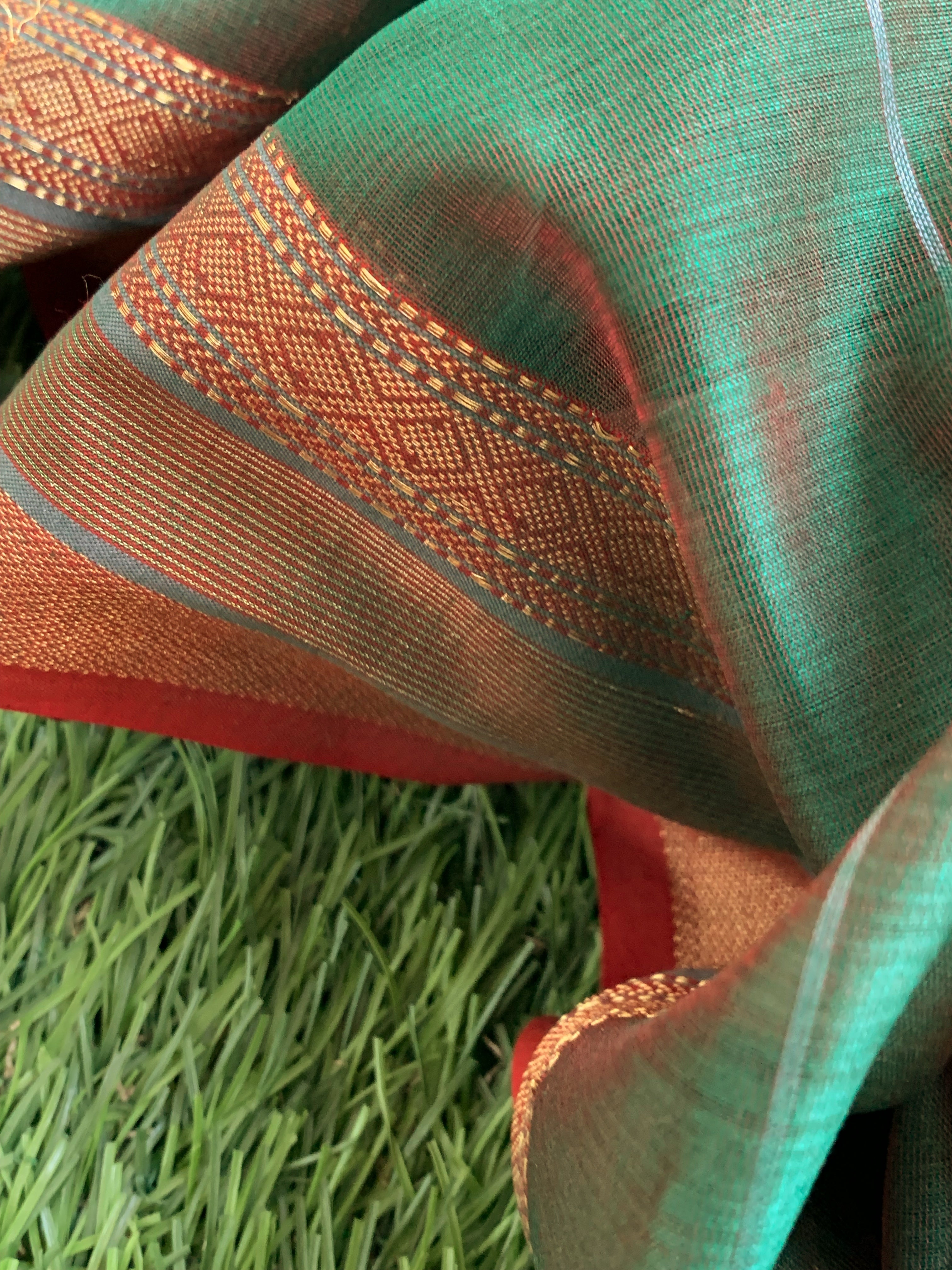 Handwoven Maheshwari Kurta dupatta set