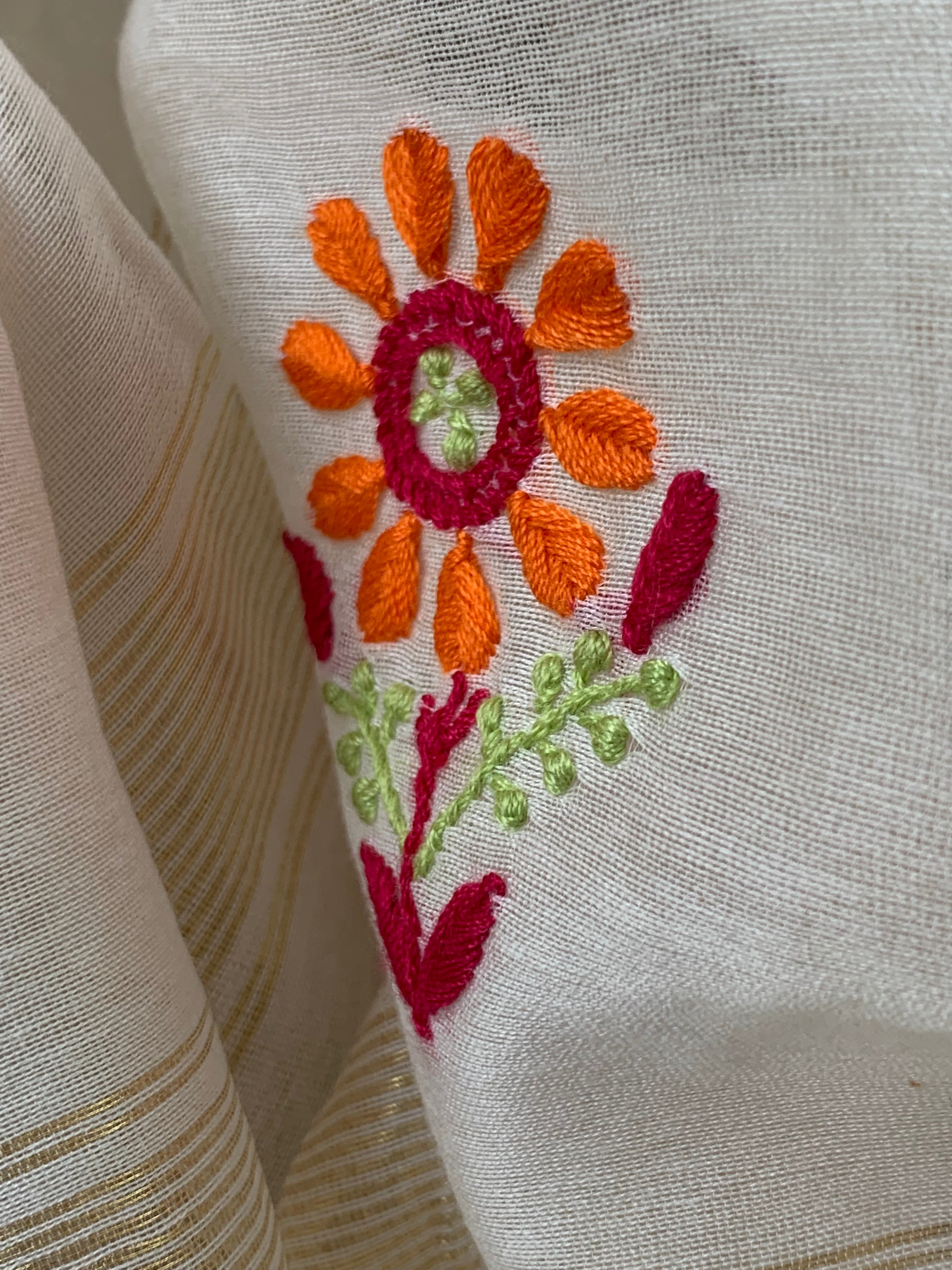 Handwoven Chikankari Maheshwari Kurta dupatta set