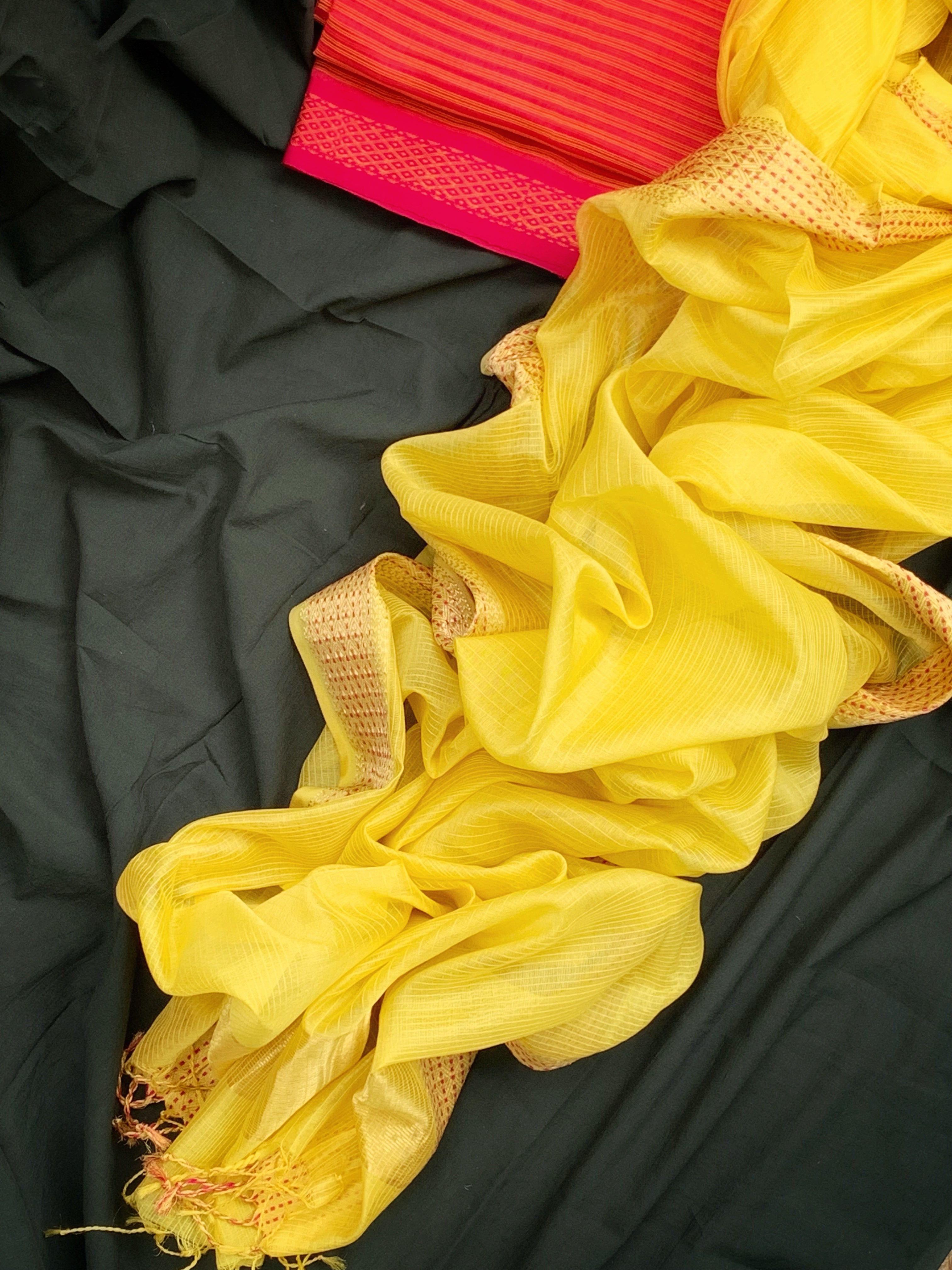 Handwoven Maheshwari Kurta dupatta set