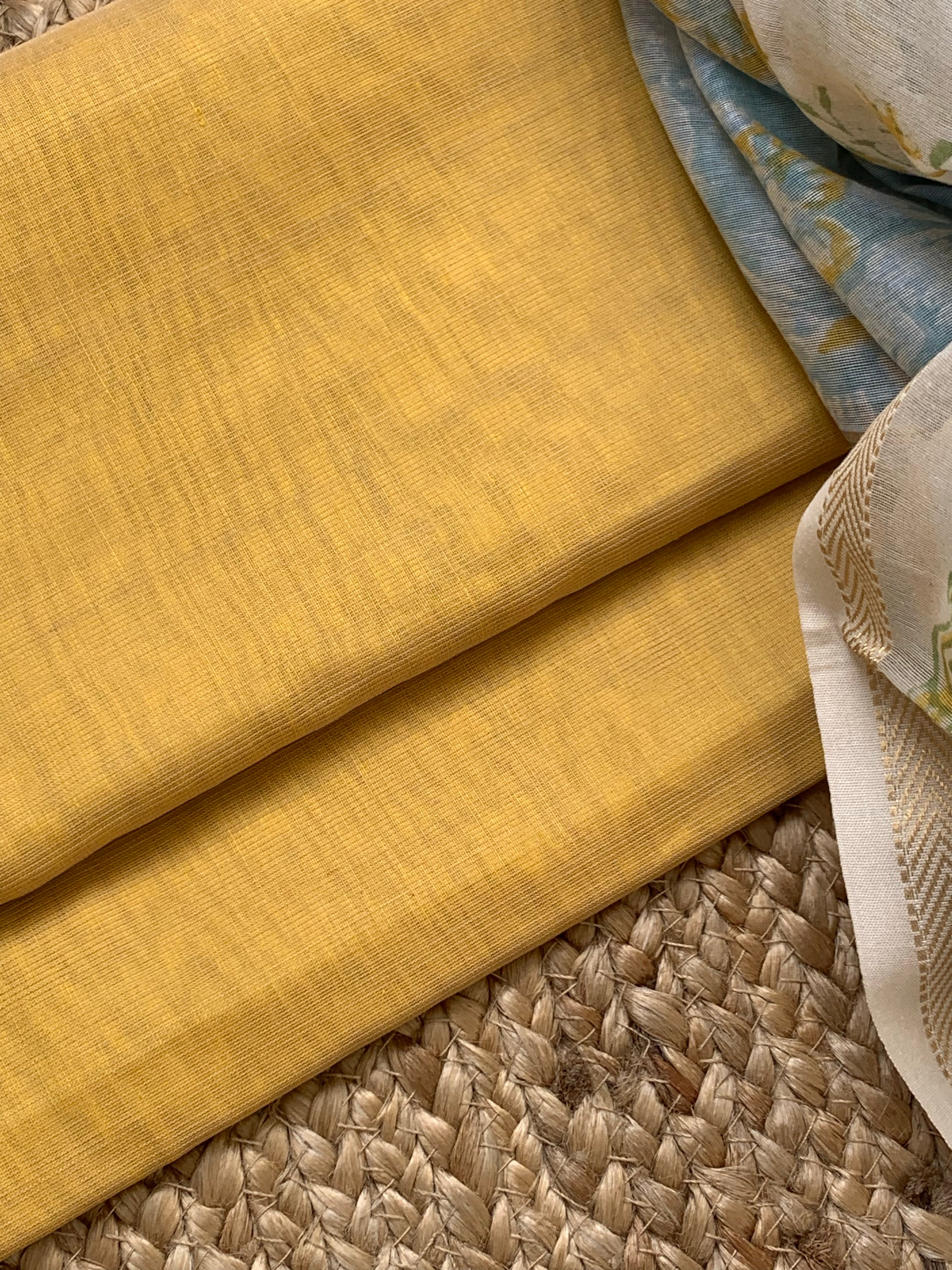Handwoven Maheshwari Kurta dupatta set