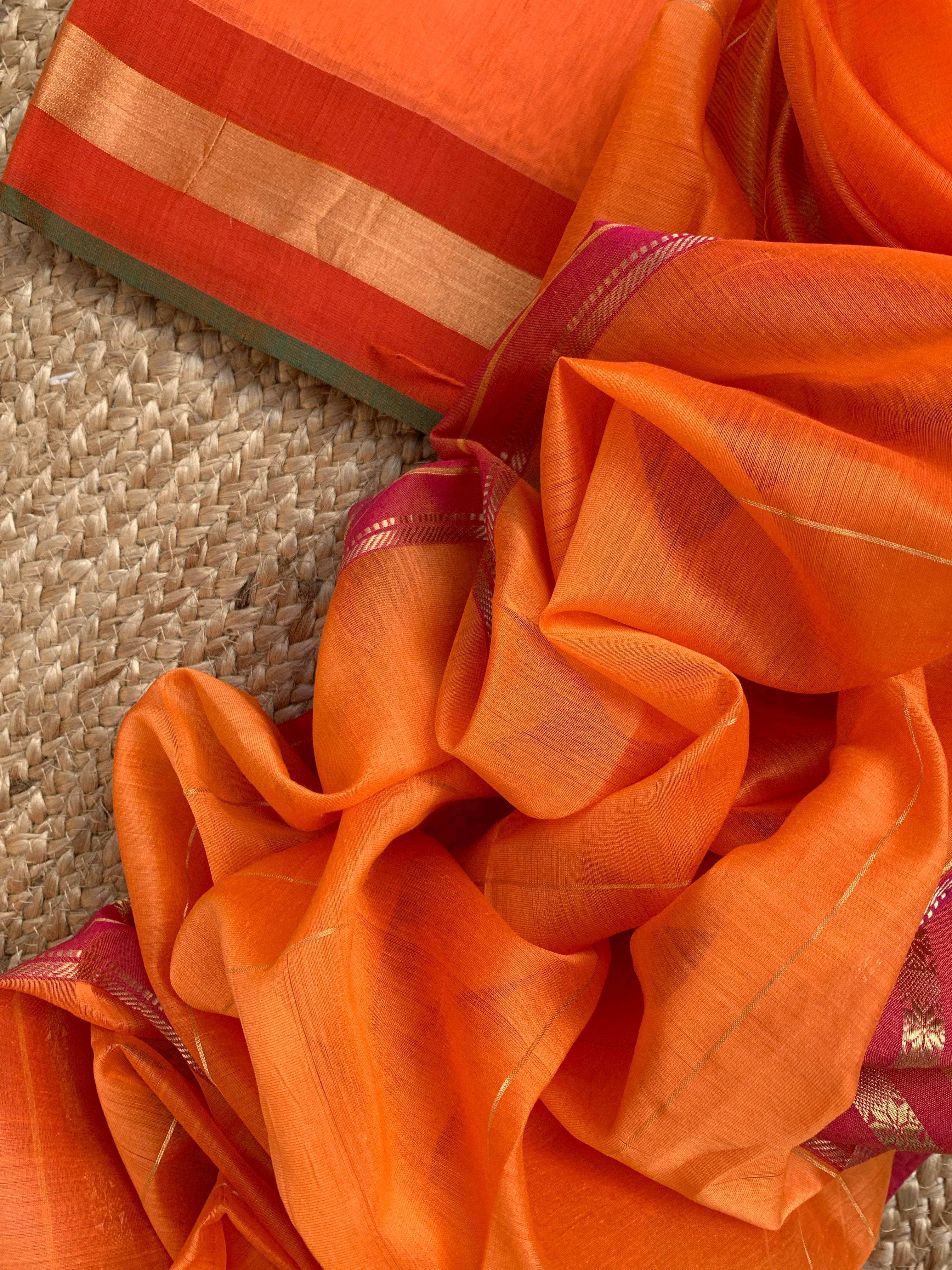 Handwoven Maheshwari Kurta dupatta set