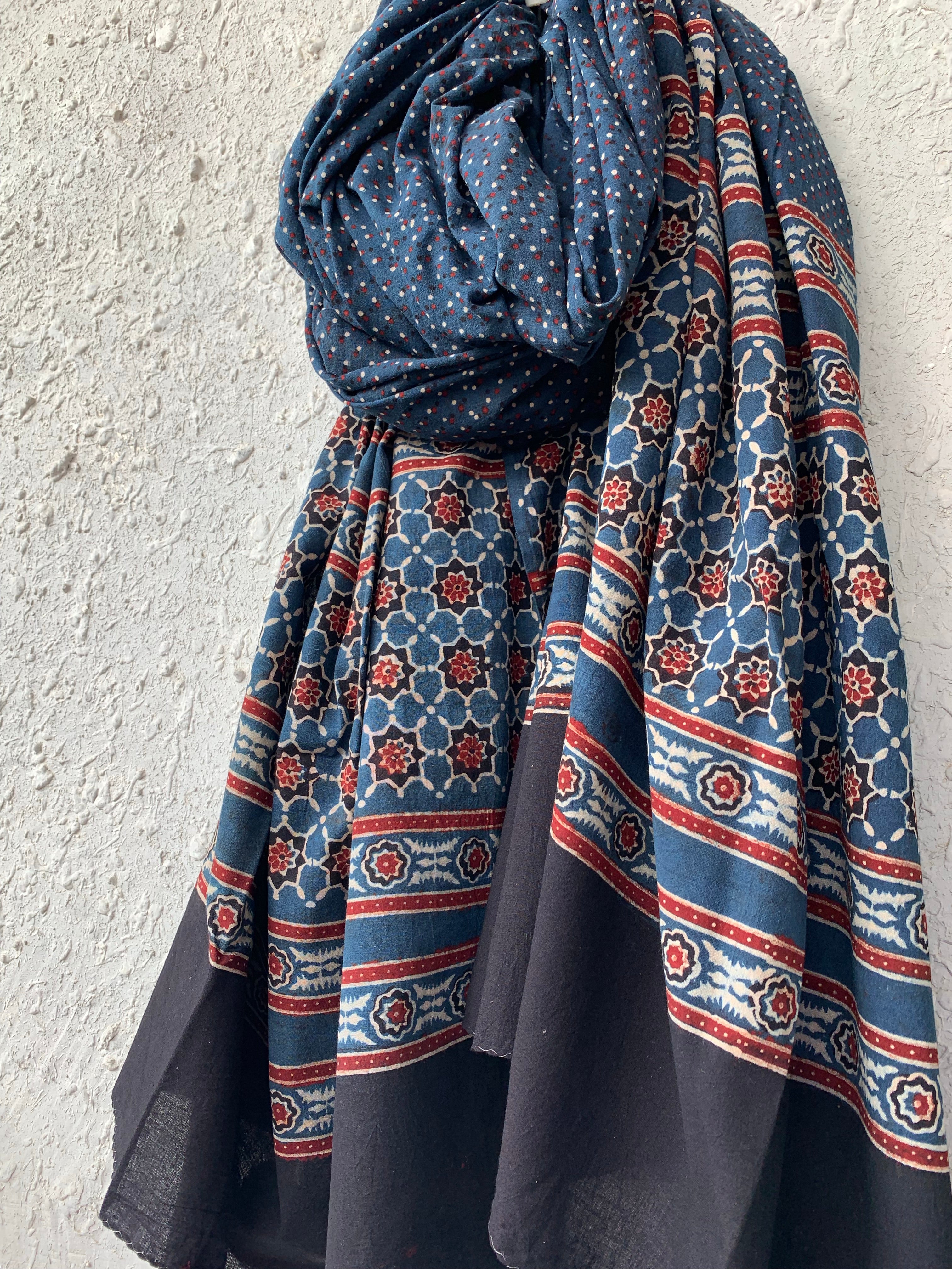 Handblock Ajrakh Dupatta