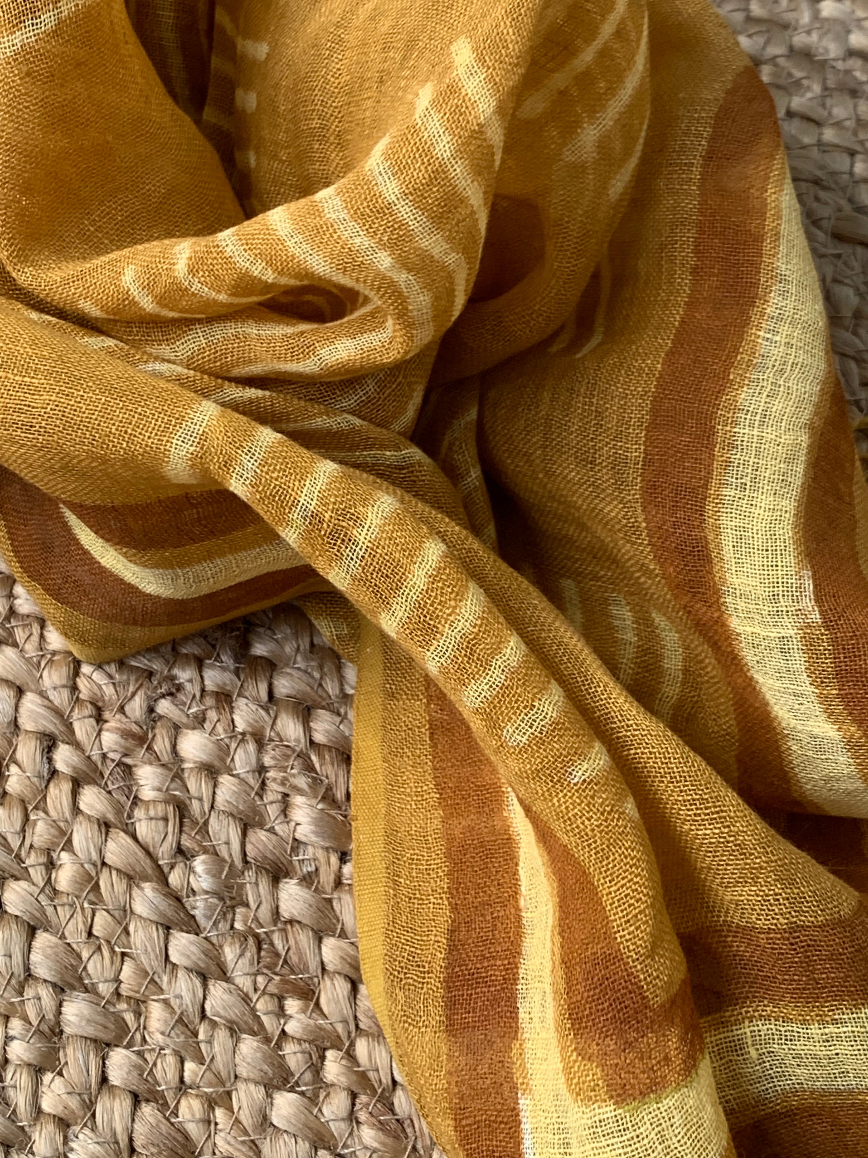 Handcrafted Linen Kurta Dupatta Set