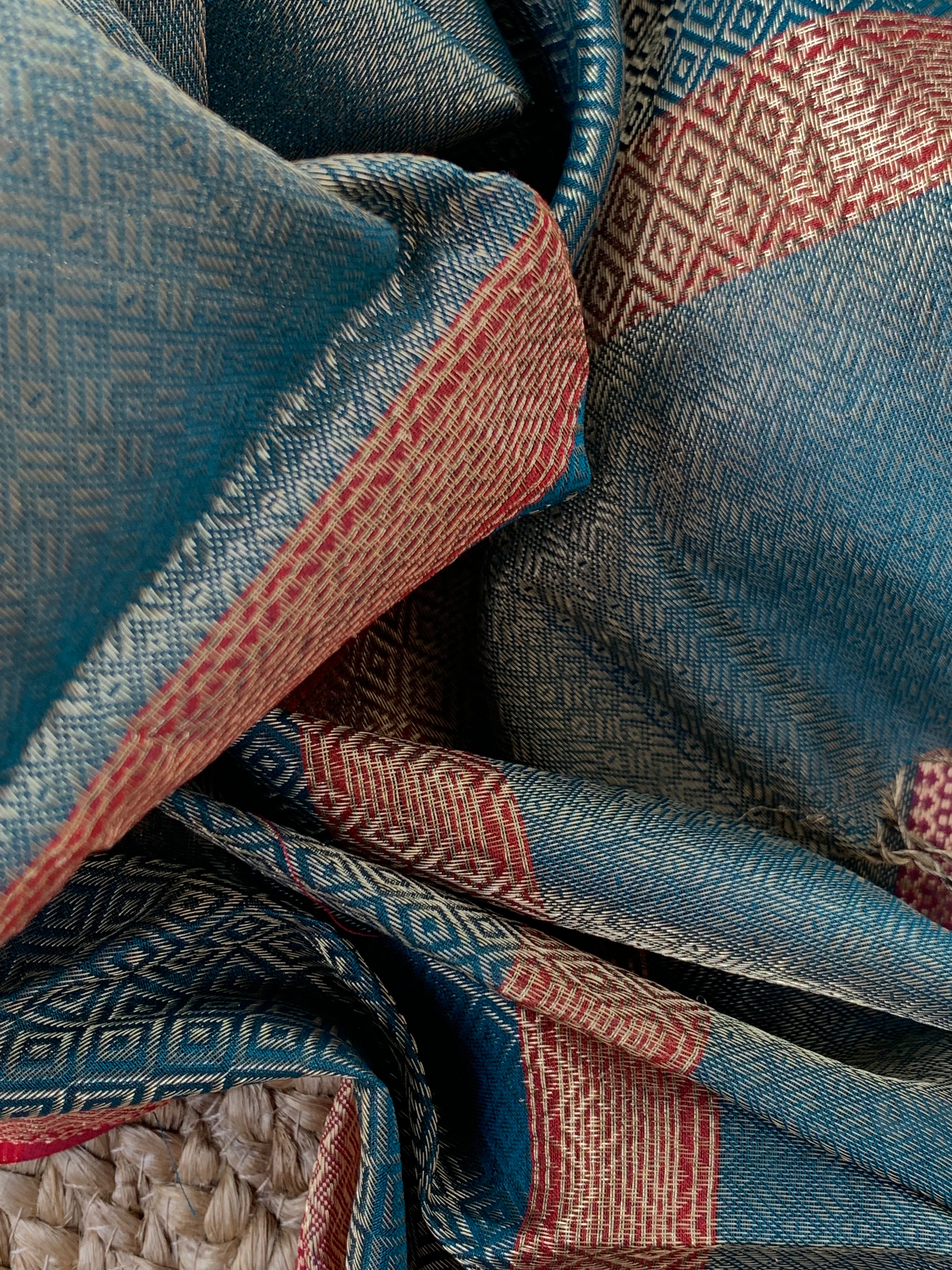 Handwoven Maheshwari Kurta dupatta set