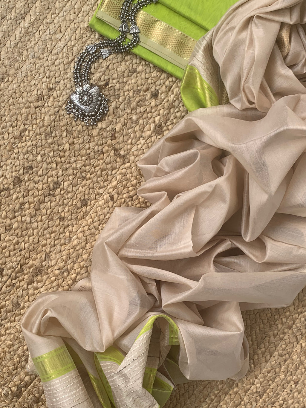 Handwoven Maheshwari Kurta dupatta set