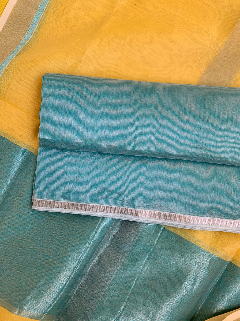 Handwoven Maheshwari Kurta dupatta set