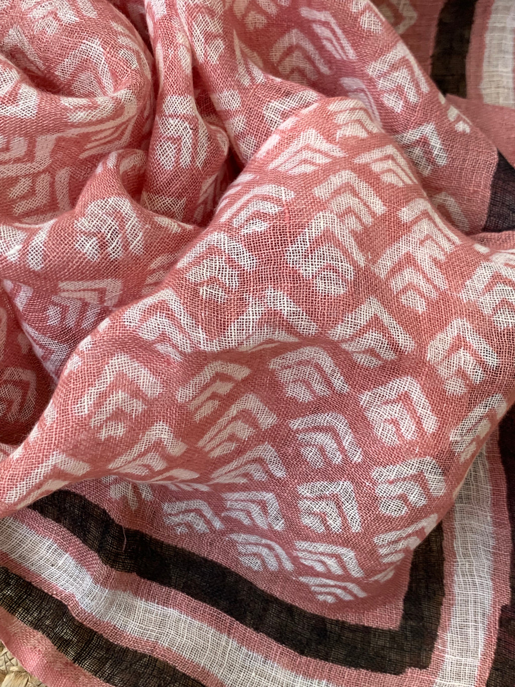 Handcrafted Linen Kurta Dupatta Set
