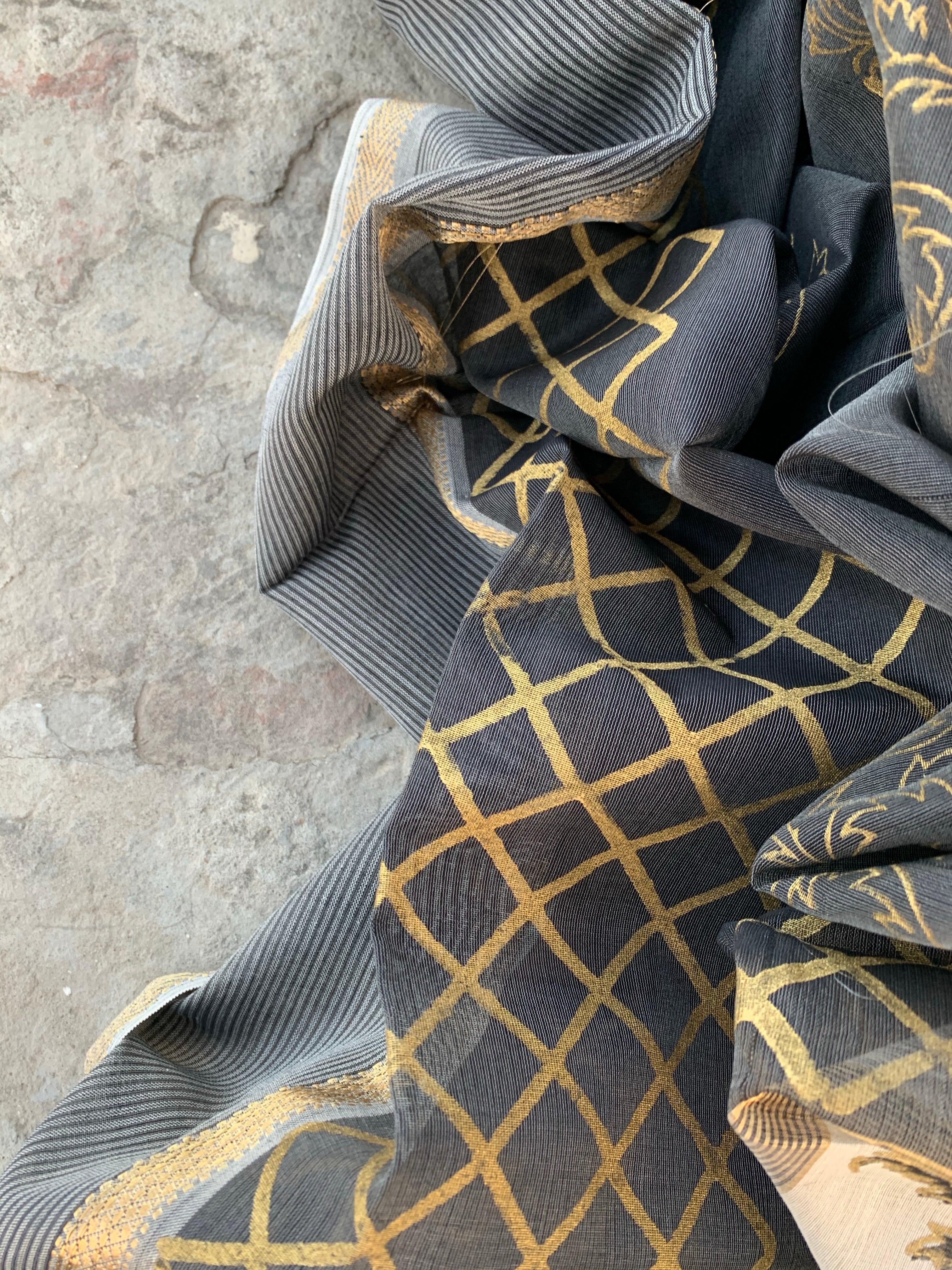 Handwoven Maheshwari Kurta dupatta set
