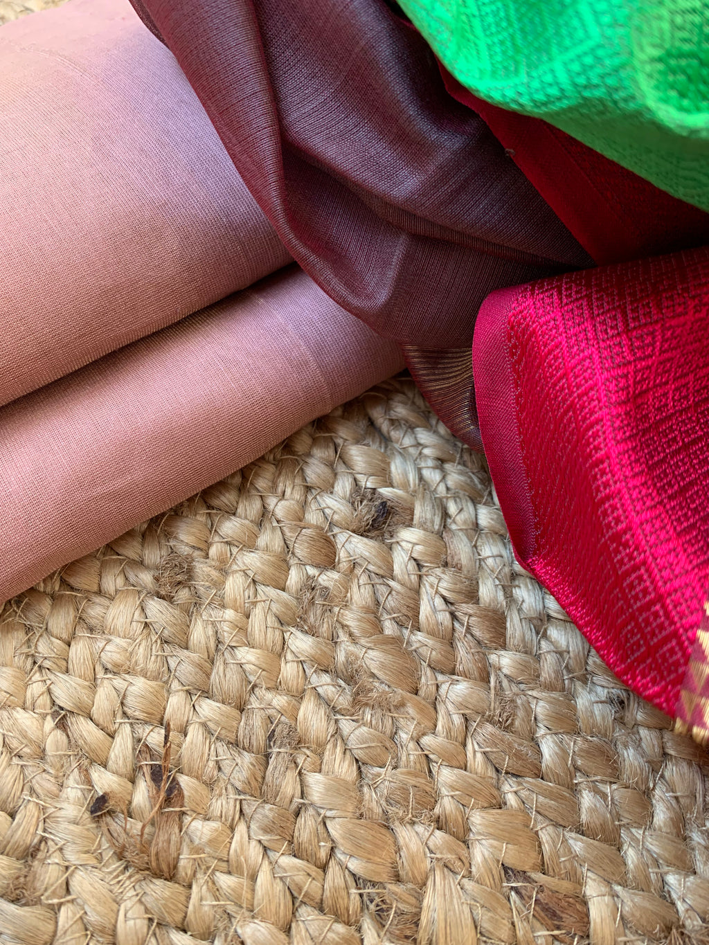 Handwoven Maheshwari Kurta dupatta set
