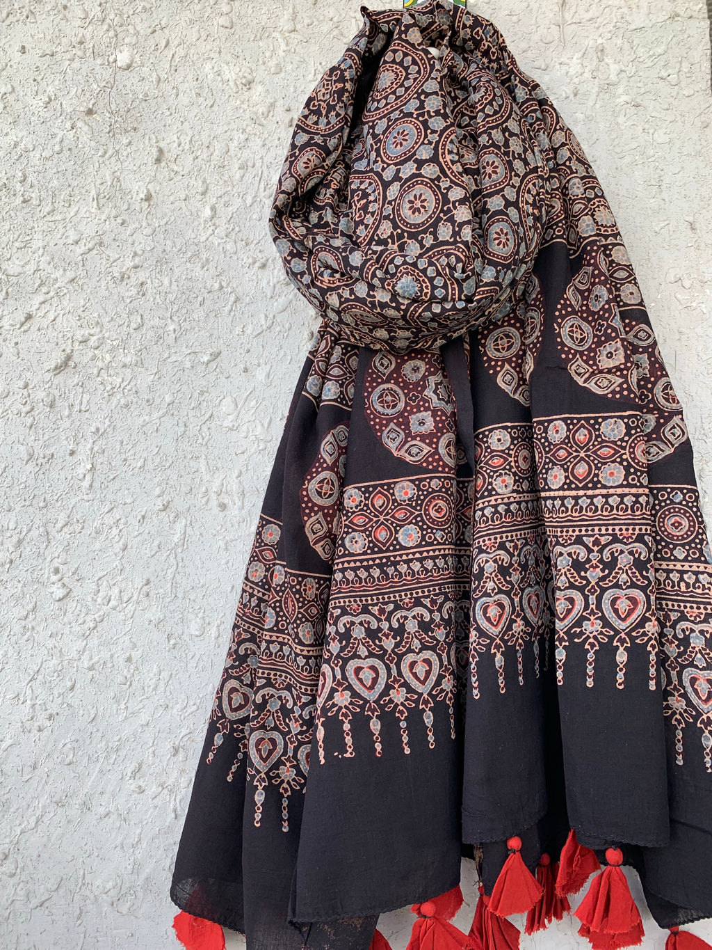 Handblock Ajrakh Dupatta