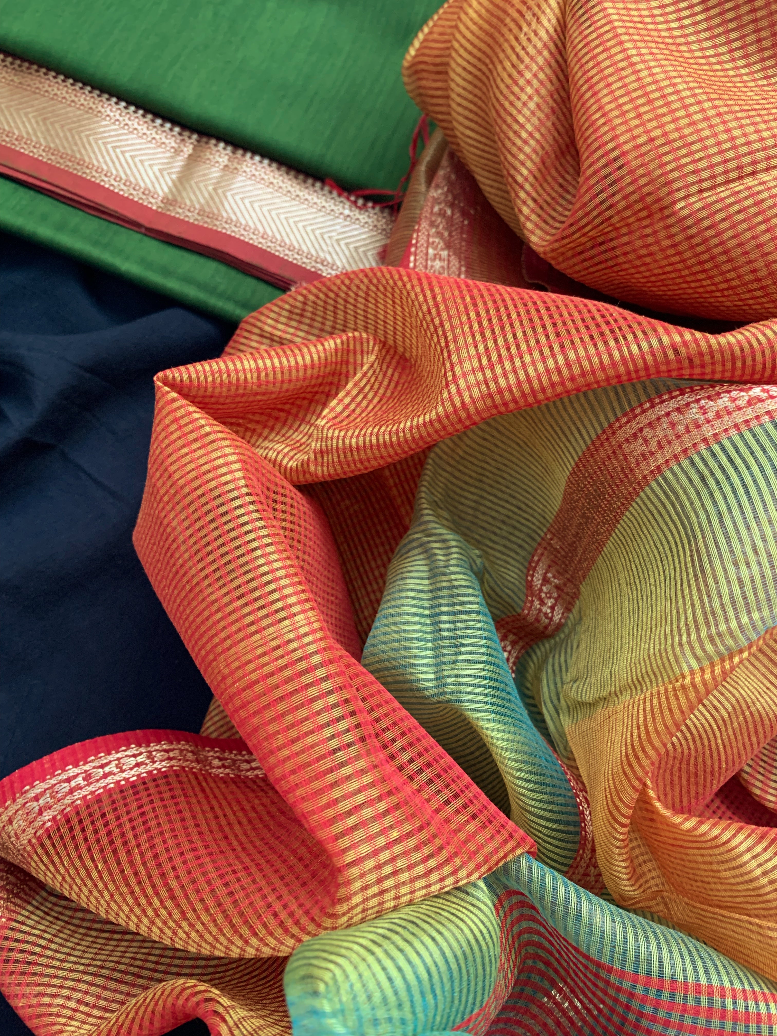 Handwoven Maheshwari Kurta dupatta set