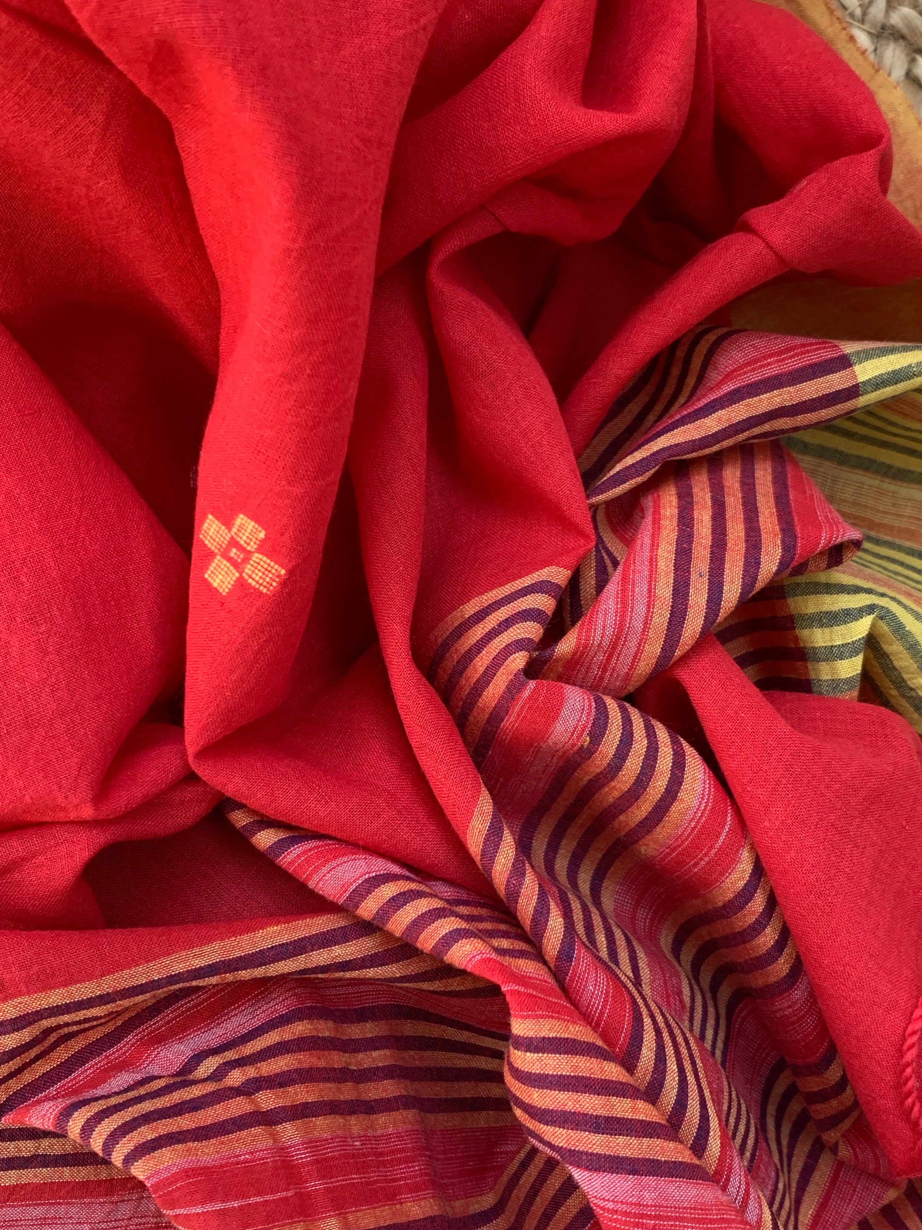 Kumkum - Handwoven Bengal Jamdani Kurta Dupatta set