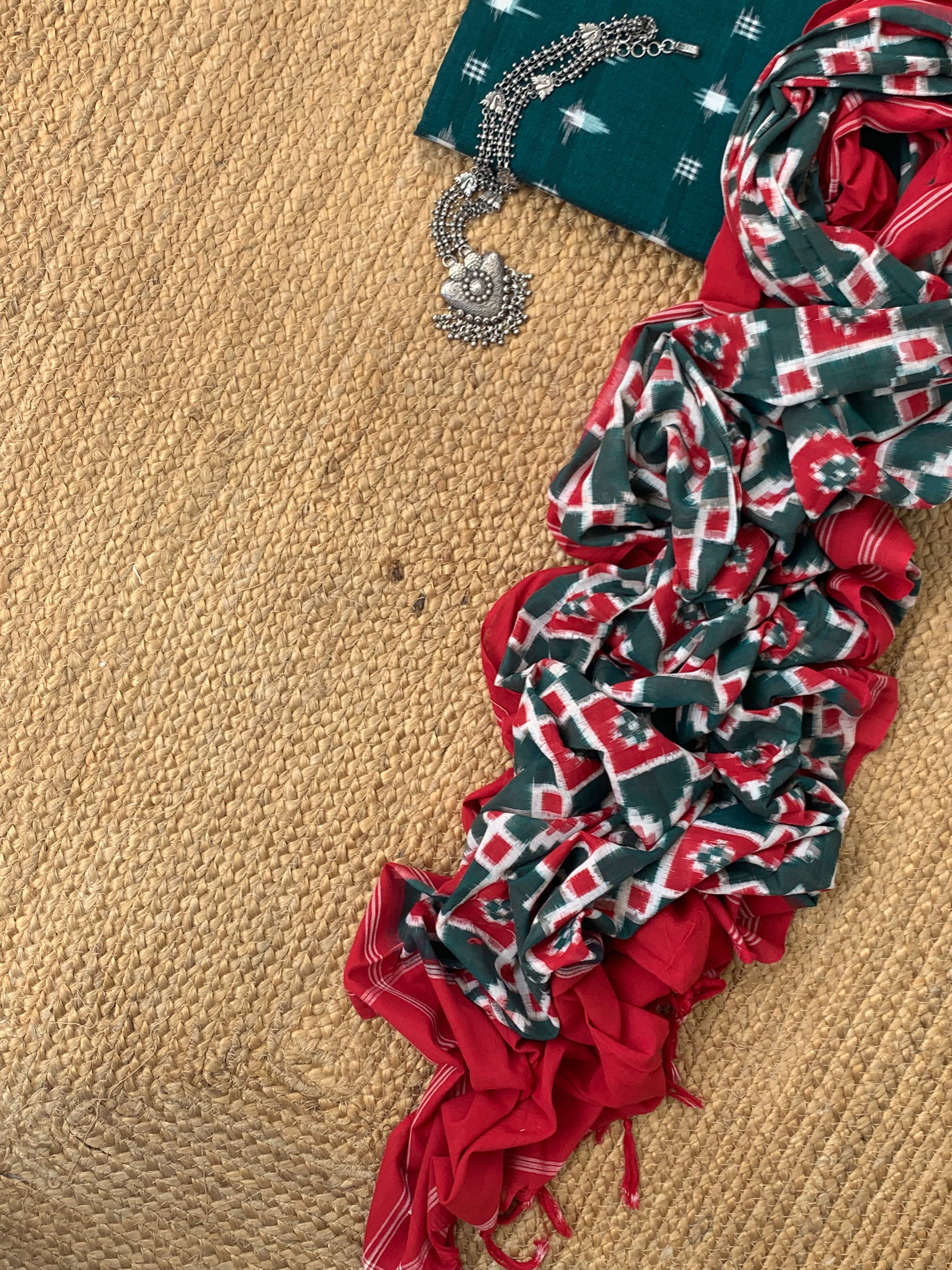 Handwoven Double Ikat Kurta Telia Dupatta Set