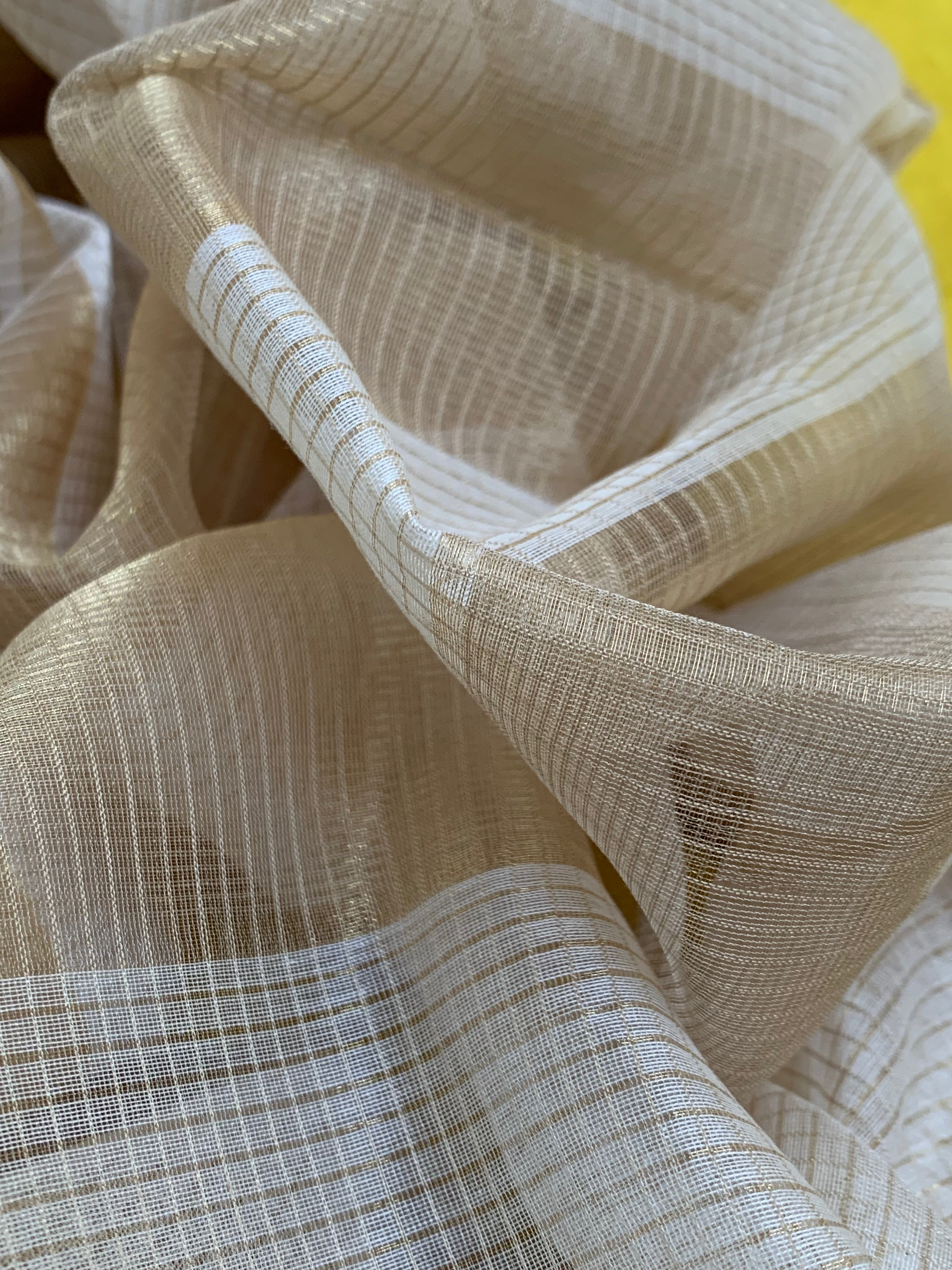 Handwoven Maheshwari Kurta dupatta set