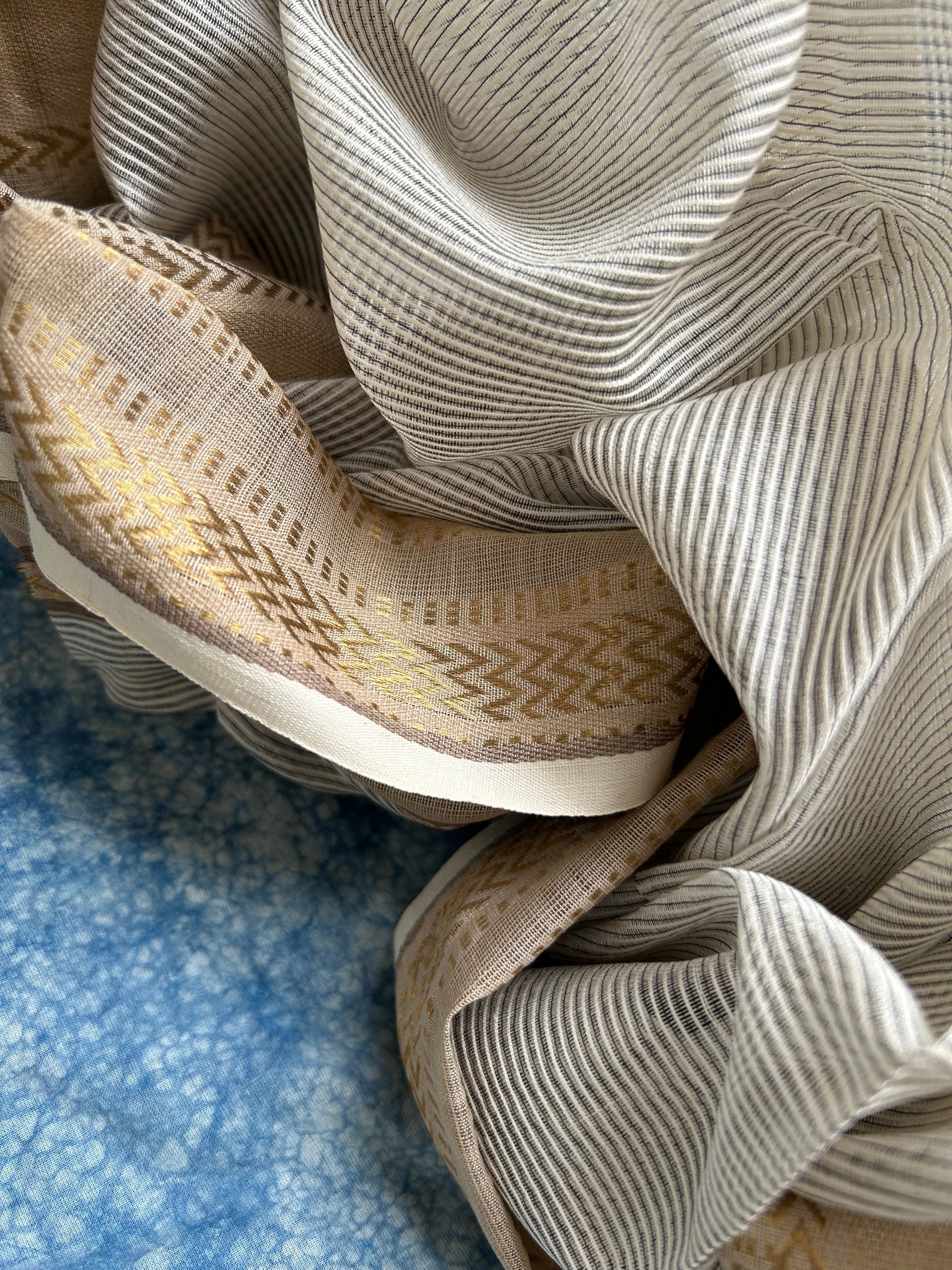 Handwoven Maheshwari Kurta Dupatta Set