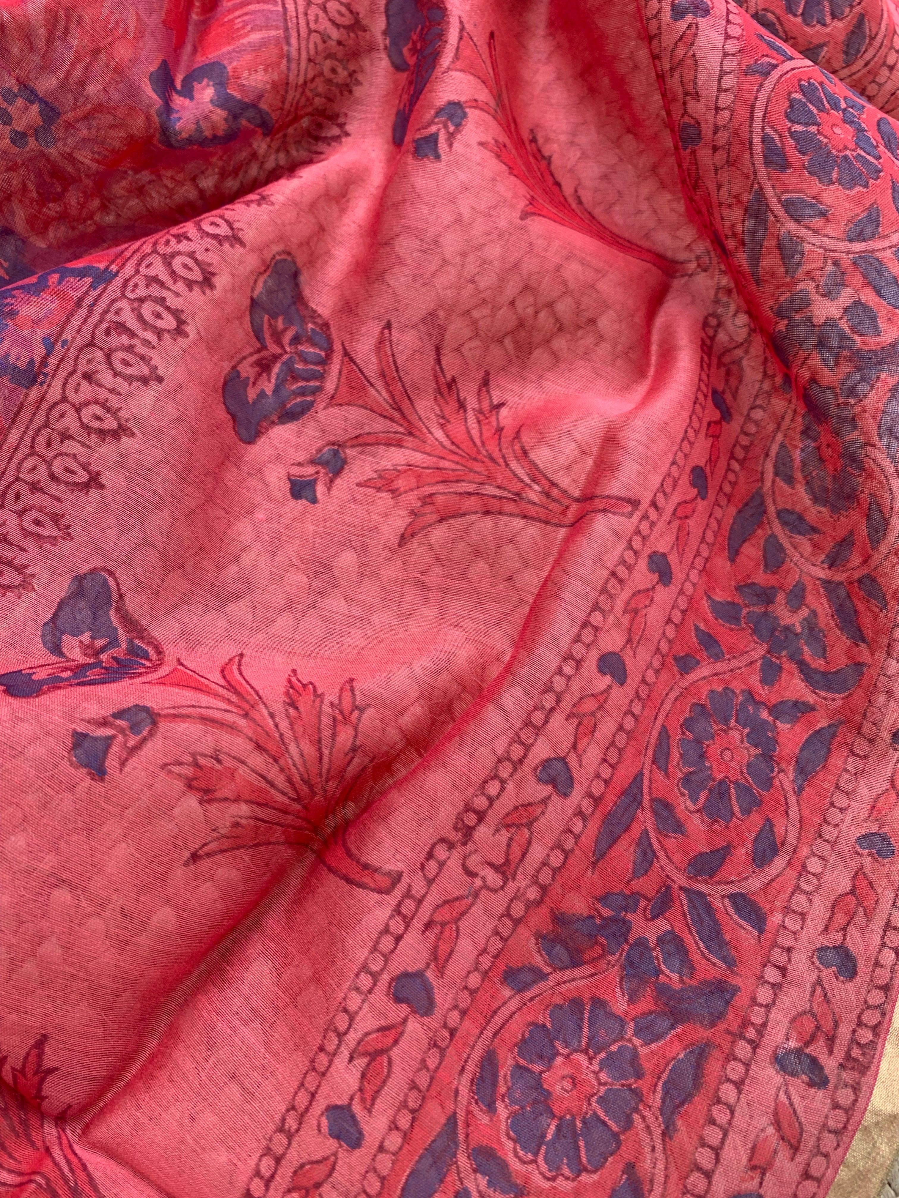 Handwoven Maheshwari Kurta dupatta set