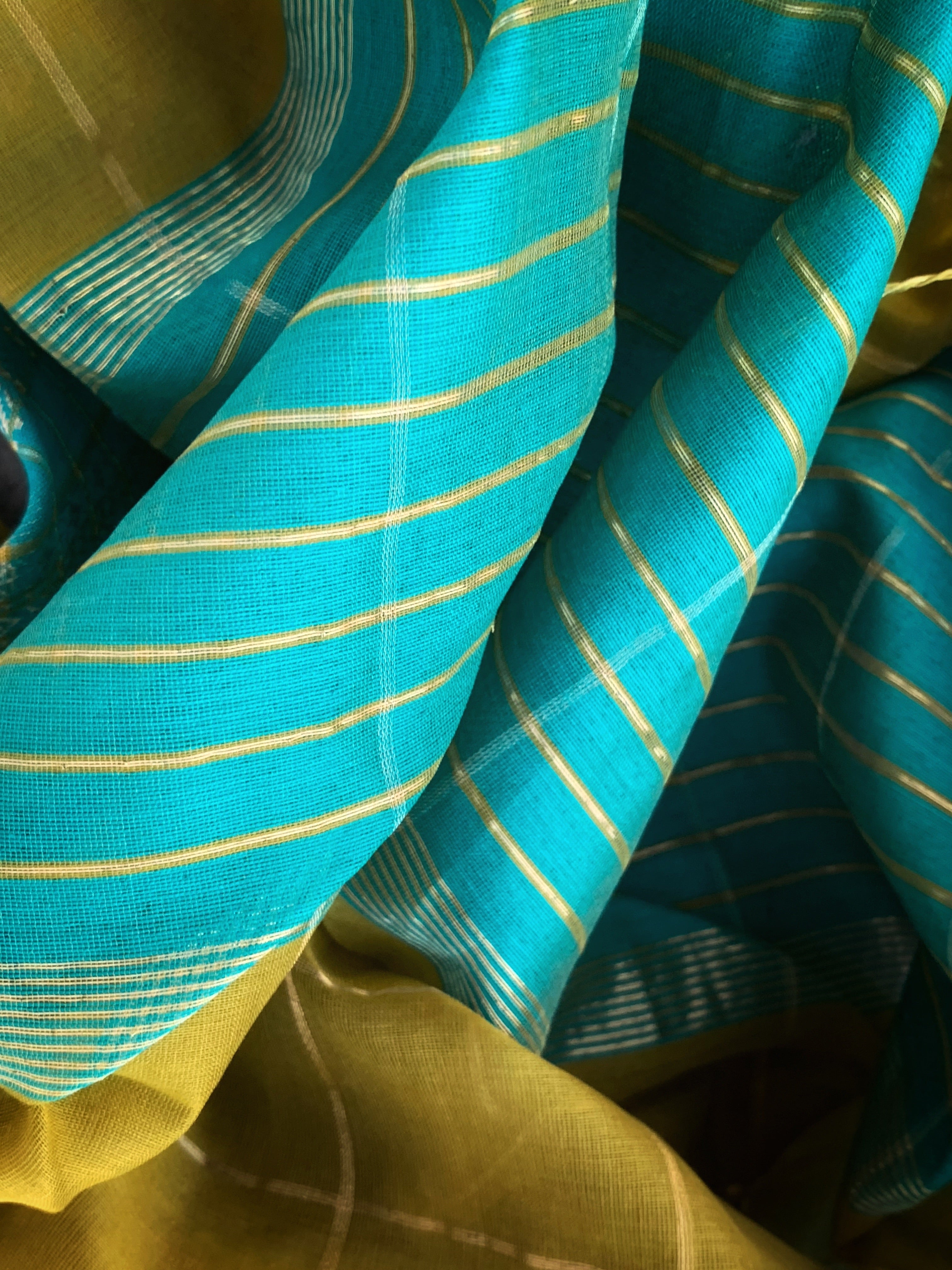 Handwoven Maheshwari Kurta dupatta set