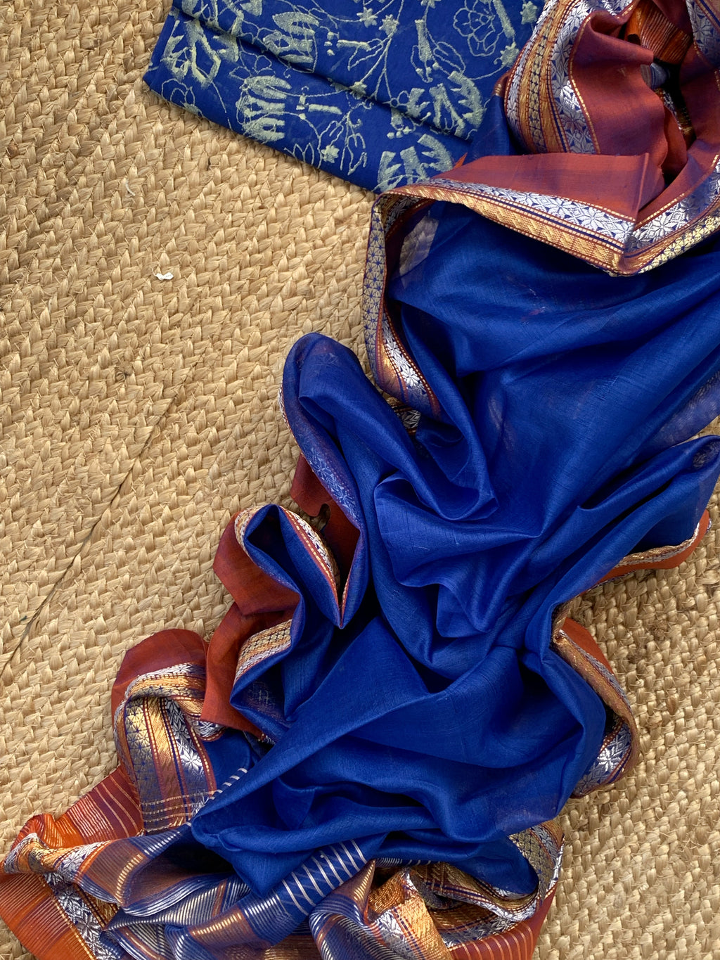 Handwoven Maheshwari Kurta dupatta set