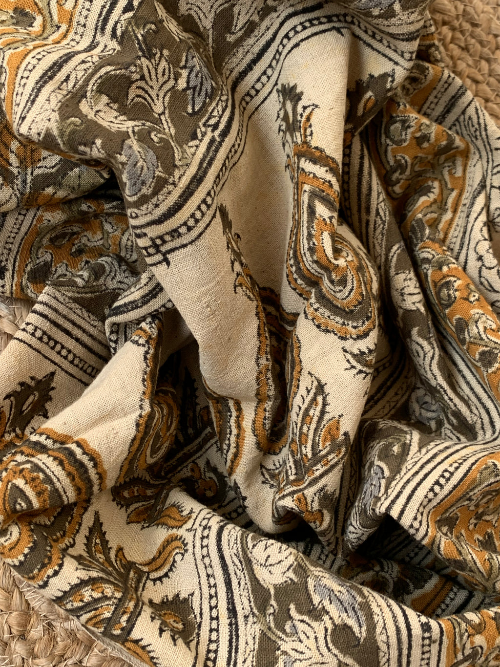 Handwoven Handcrafted Kalamkari Suit