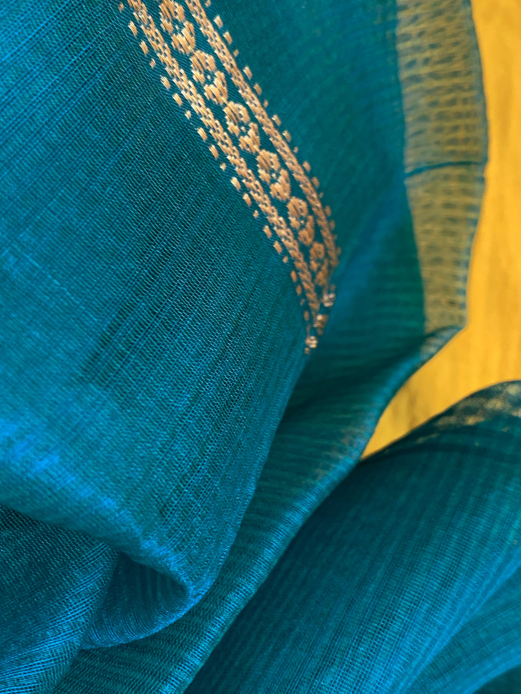 Handwoven Maheshwari Kurta dupatta set