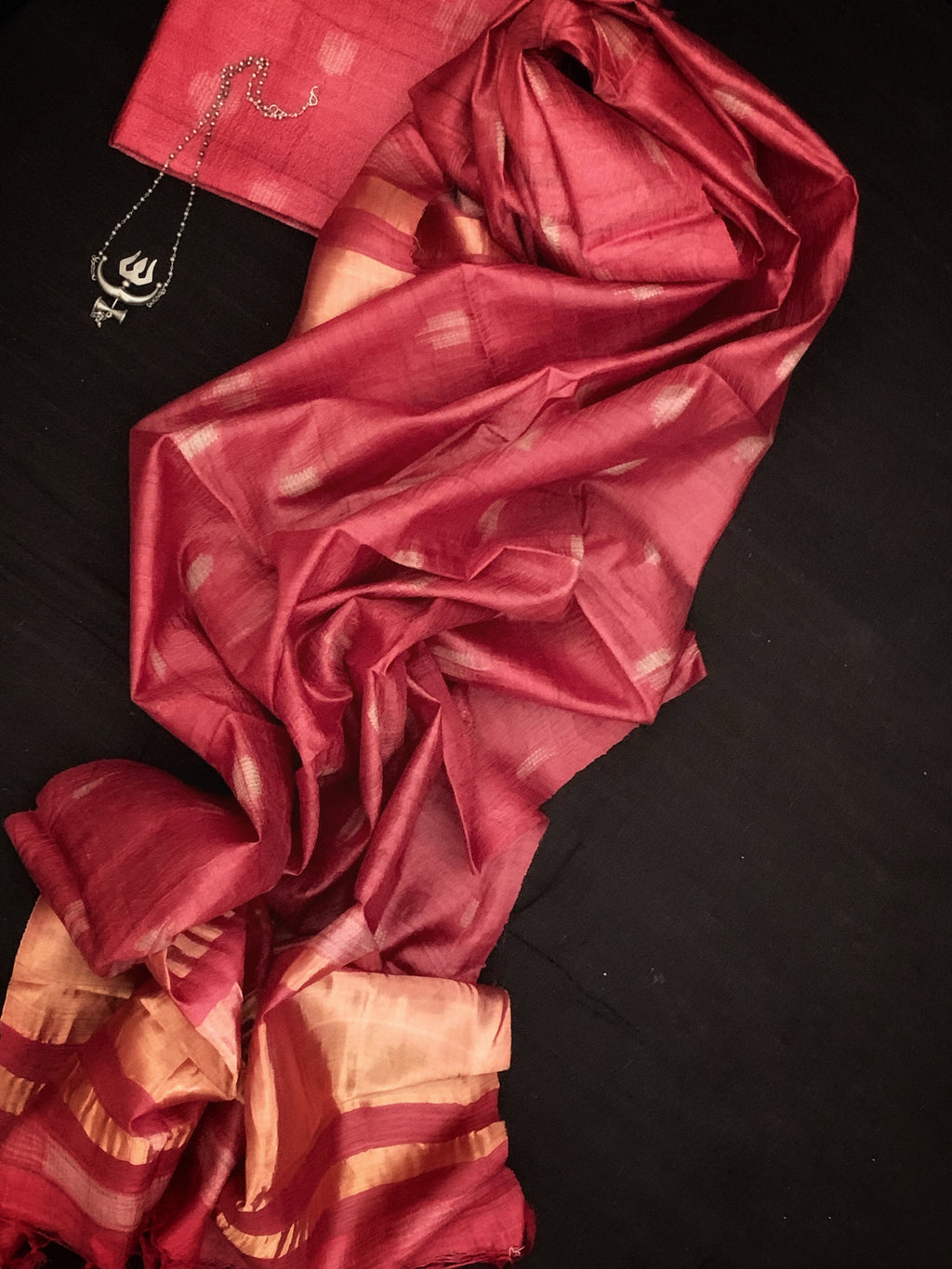 Handwoven & Handmade Tussar Shibori Kurta Dupatta Set