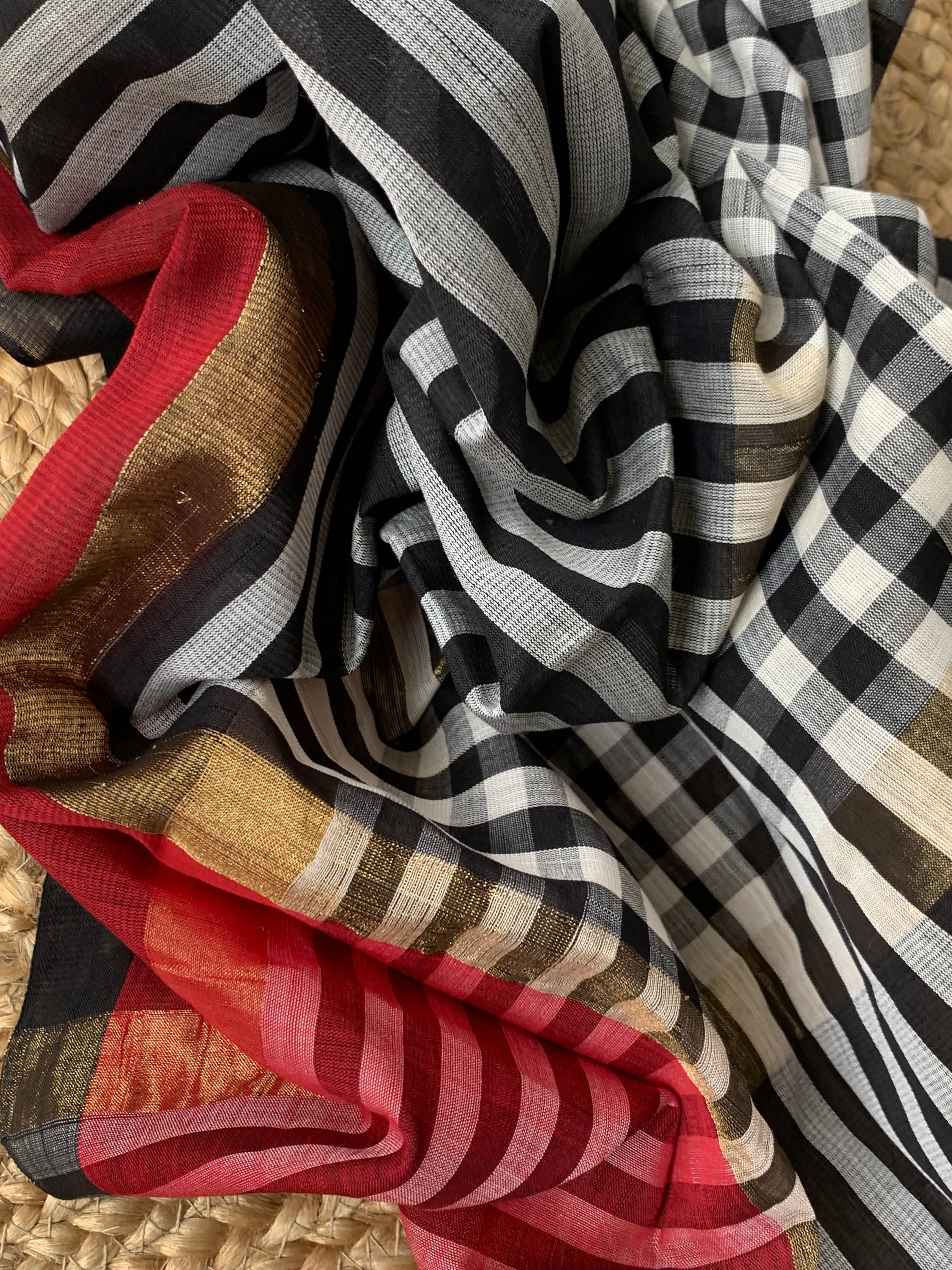 Handwoven Maheshwari Kurta dupatta set