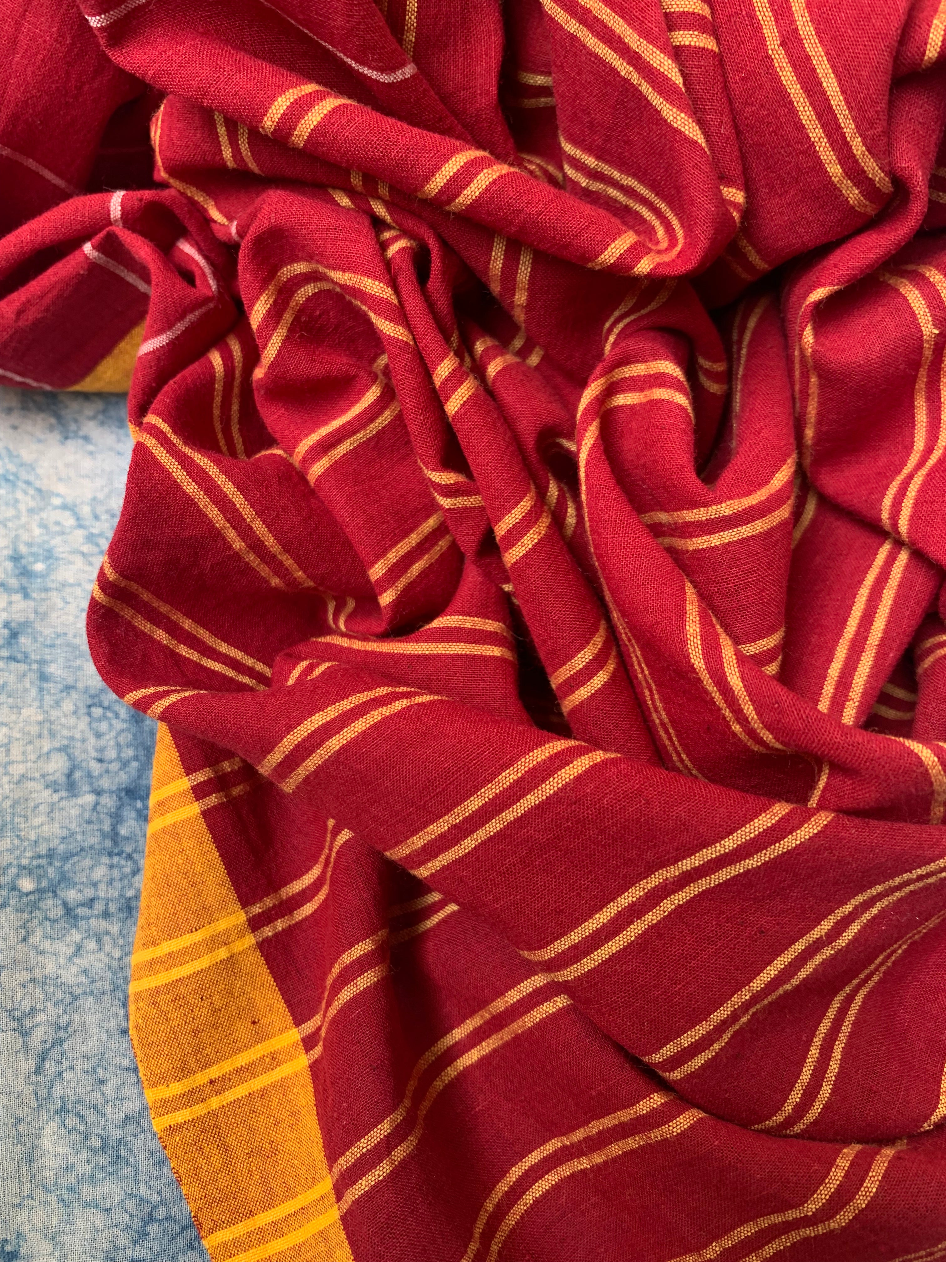 Kumkum - Handwoven Bengal Jamdani Kurta Dupatta set