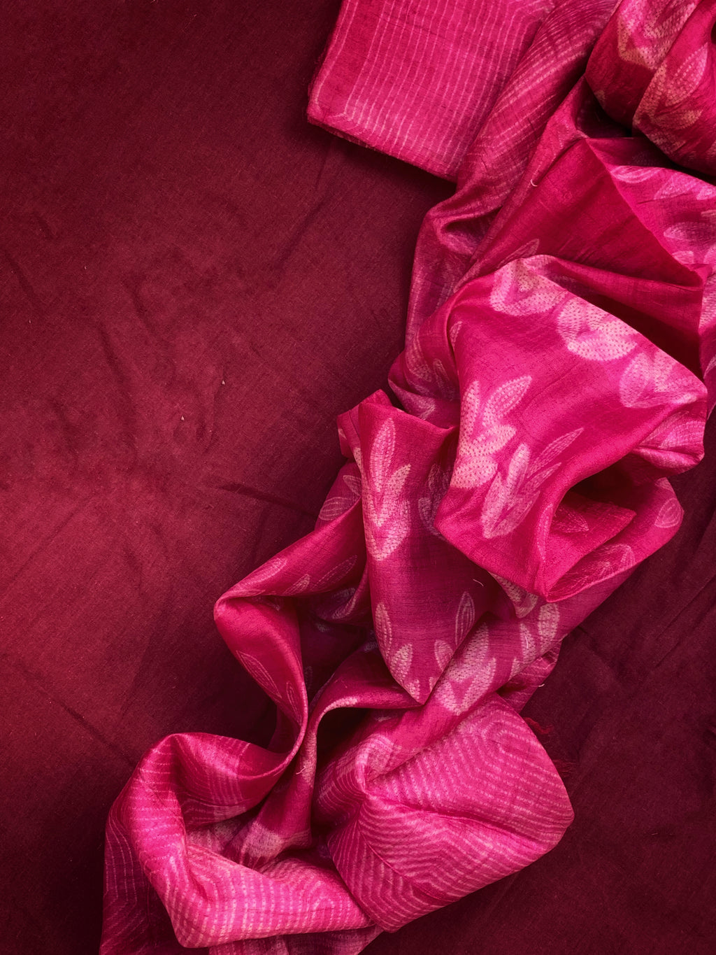 Handwoven & Handmade Tussar Shibori Kurta Dupatta Set - Rose Pink