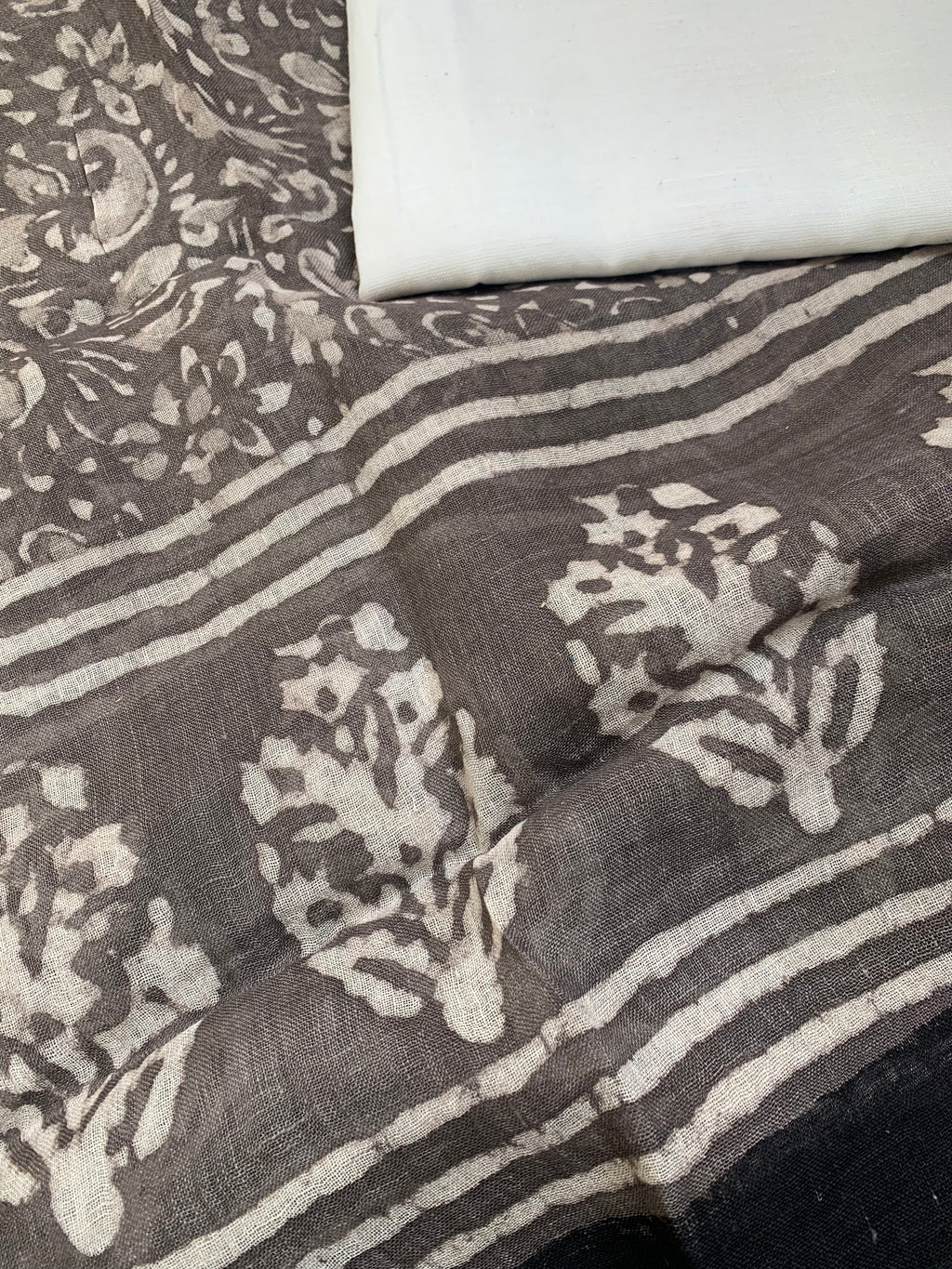 Handcrafted Linen Kurta Dupatta Set
