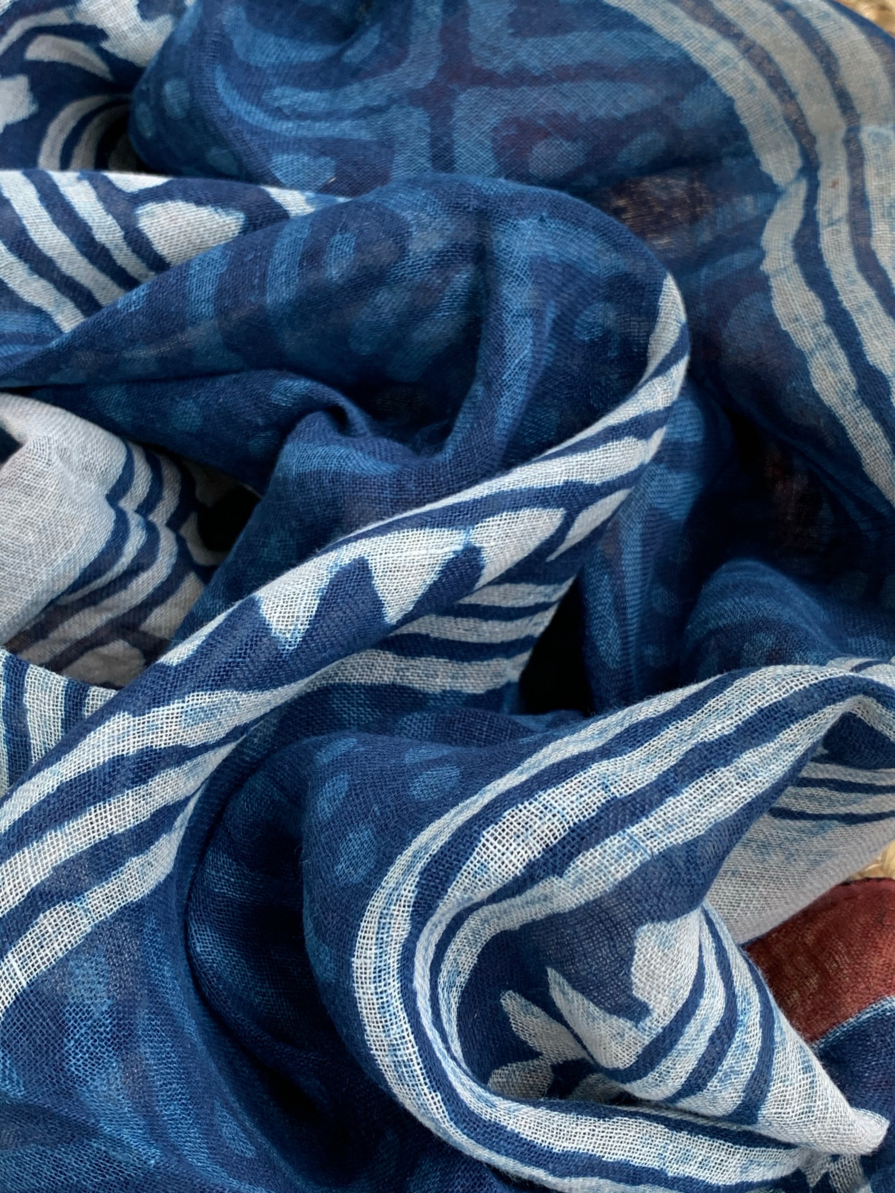 Handcrafted Linen Kurta Dupatta Set