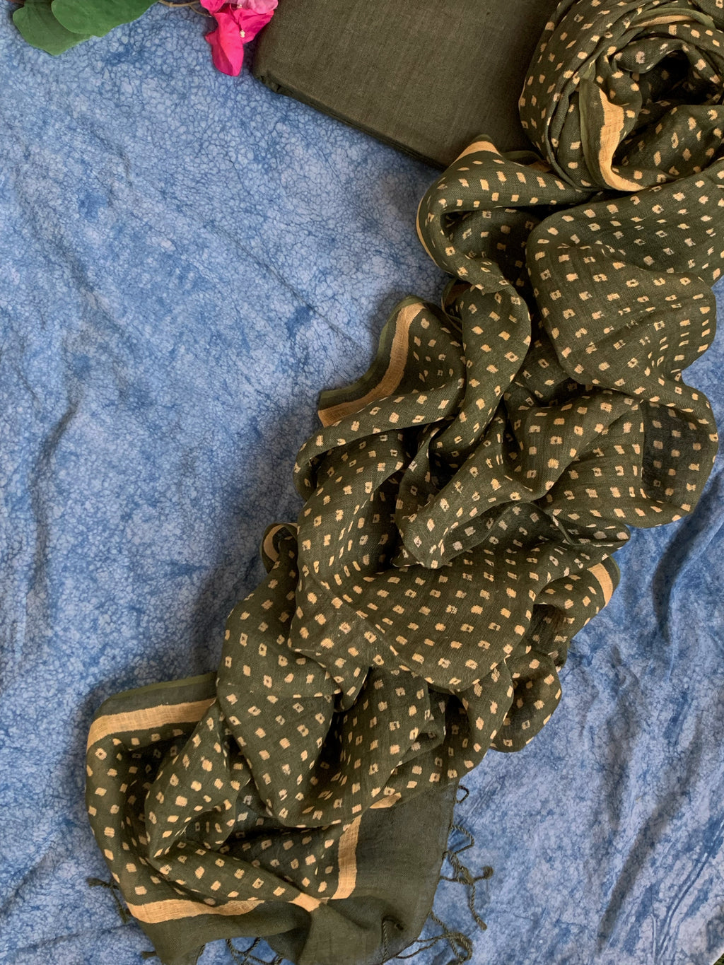Handcrafted Linen Kurta Dupatta Set