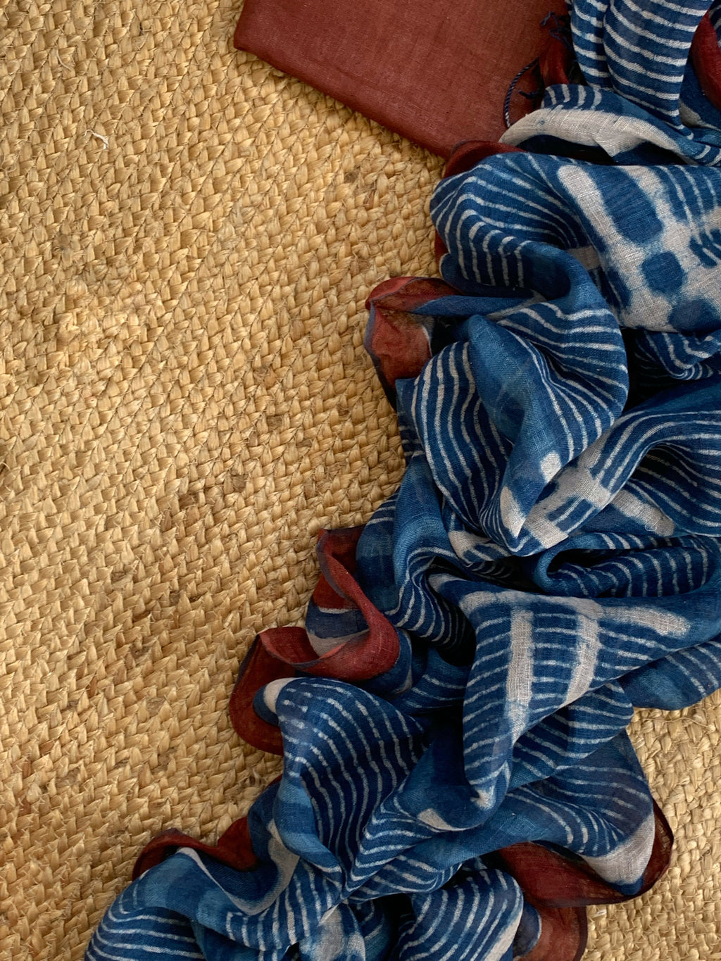 Handcrafted Linen Kurta Dupatta Set