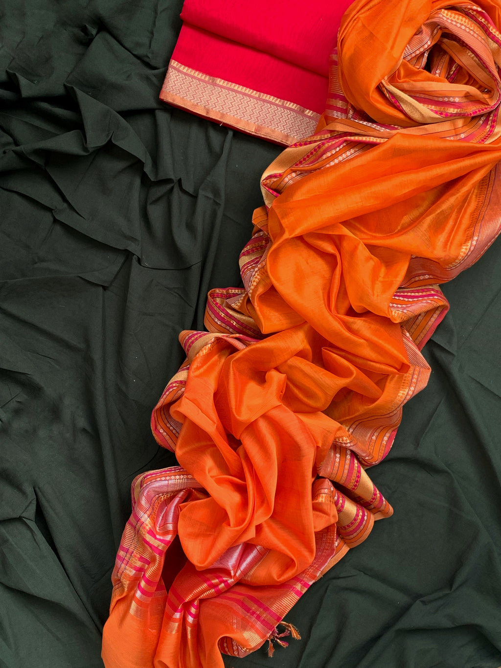 Handwoven Maheshwari Kurta dupatta set